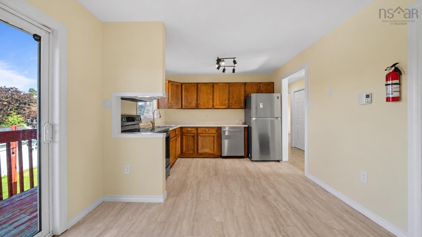 View image 9