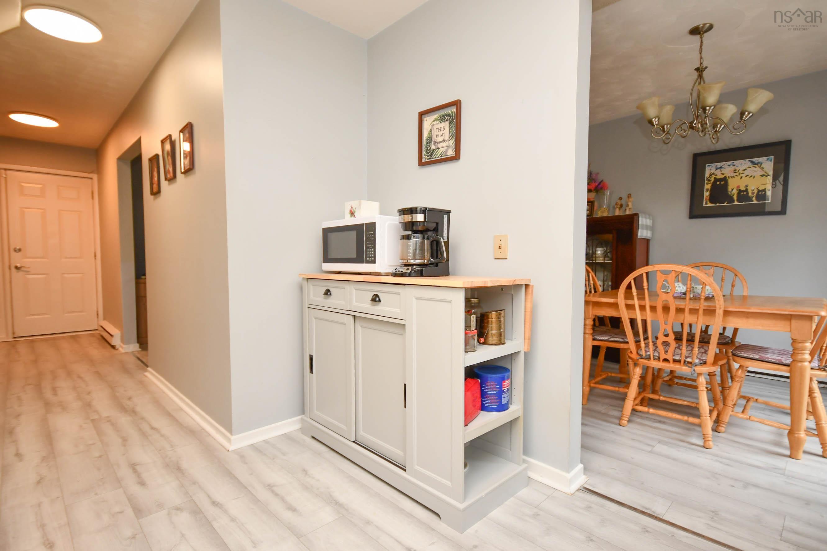 View image 17