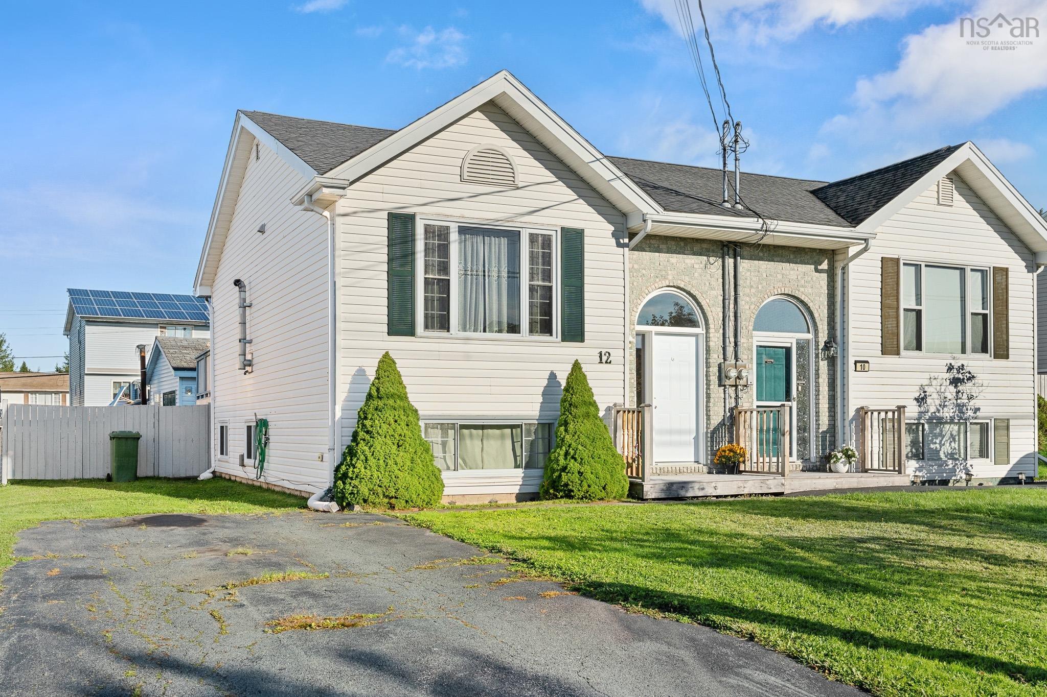 Thumbnail image for 12 Kohar Court MLS<sup>®</sup> 202625571