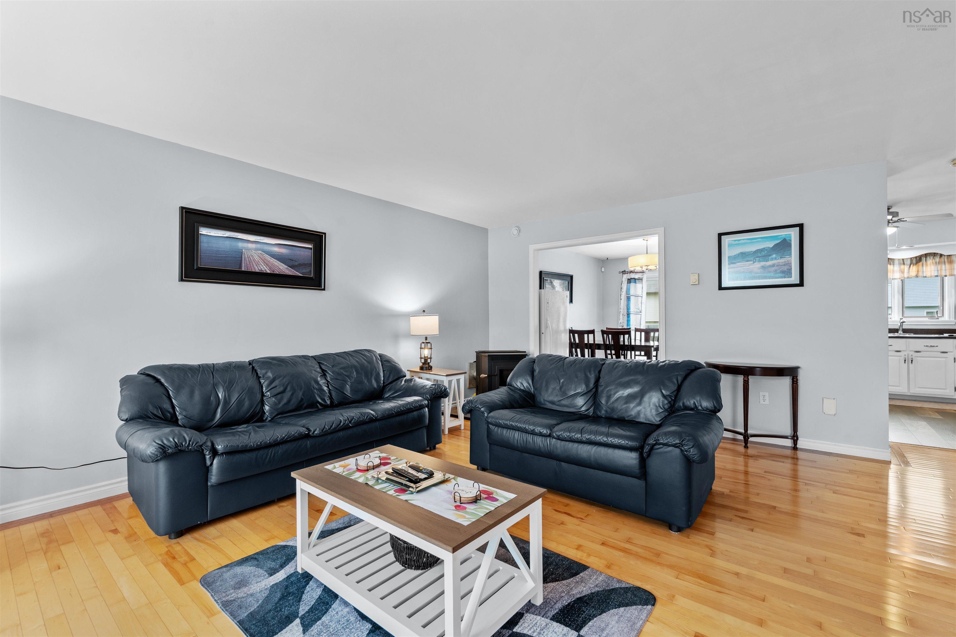 View image 12