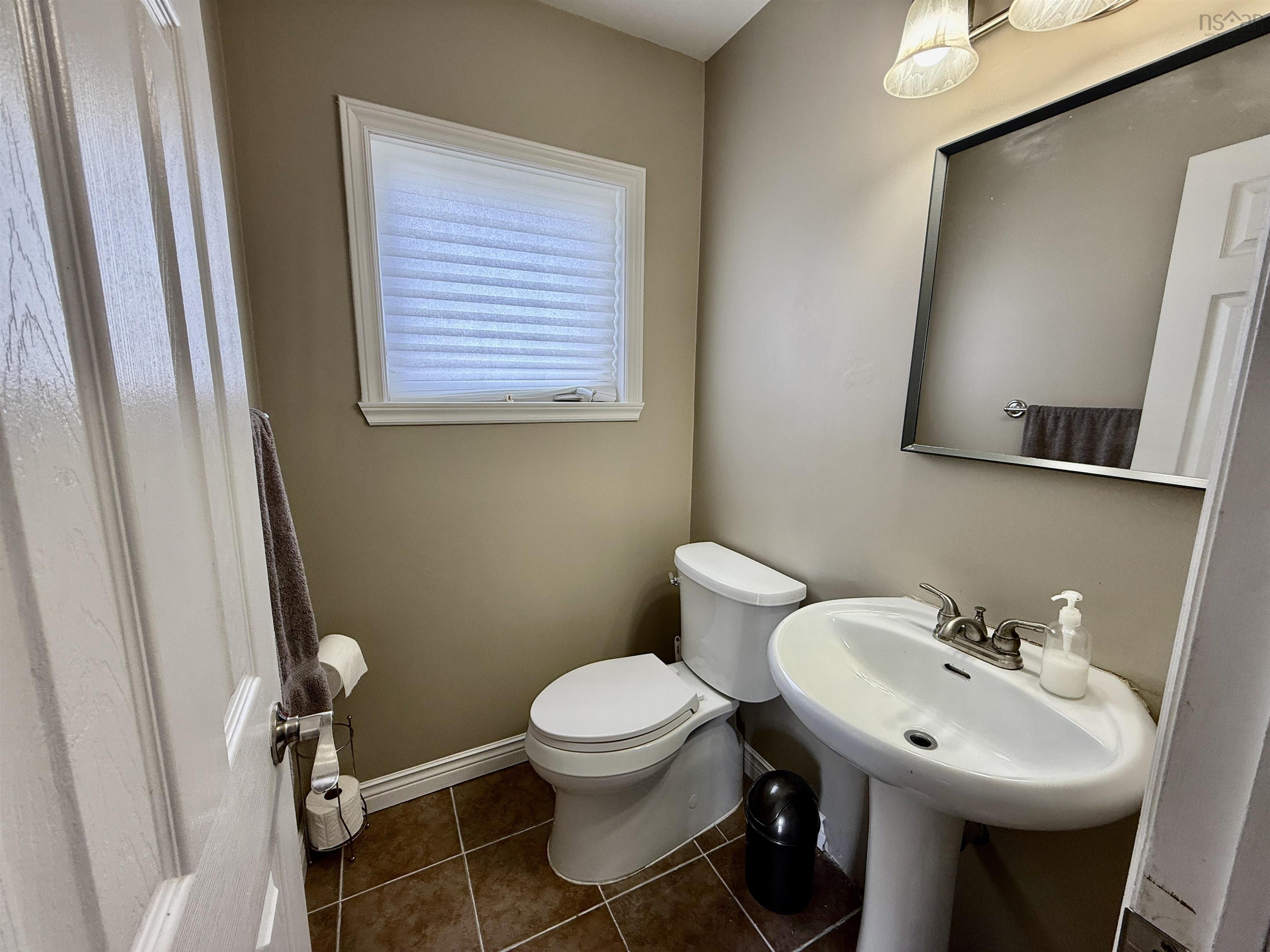 View image 11