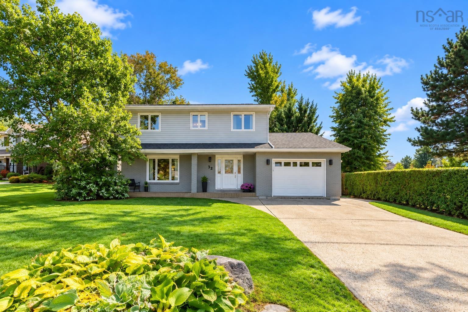 Thumbnail image for 32 Bow Street MLS<sup>®</sup> 202625659