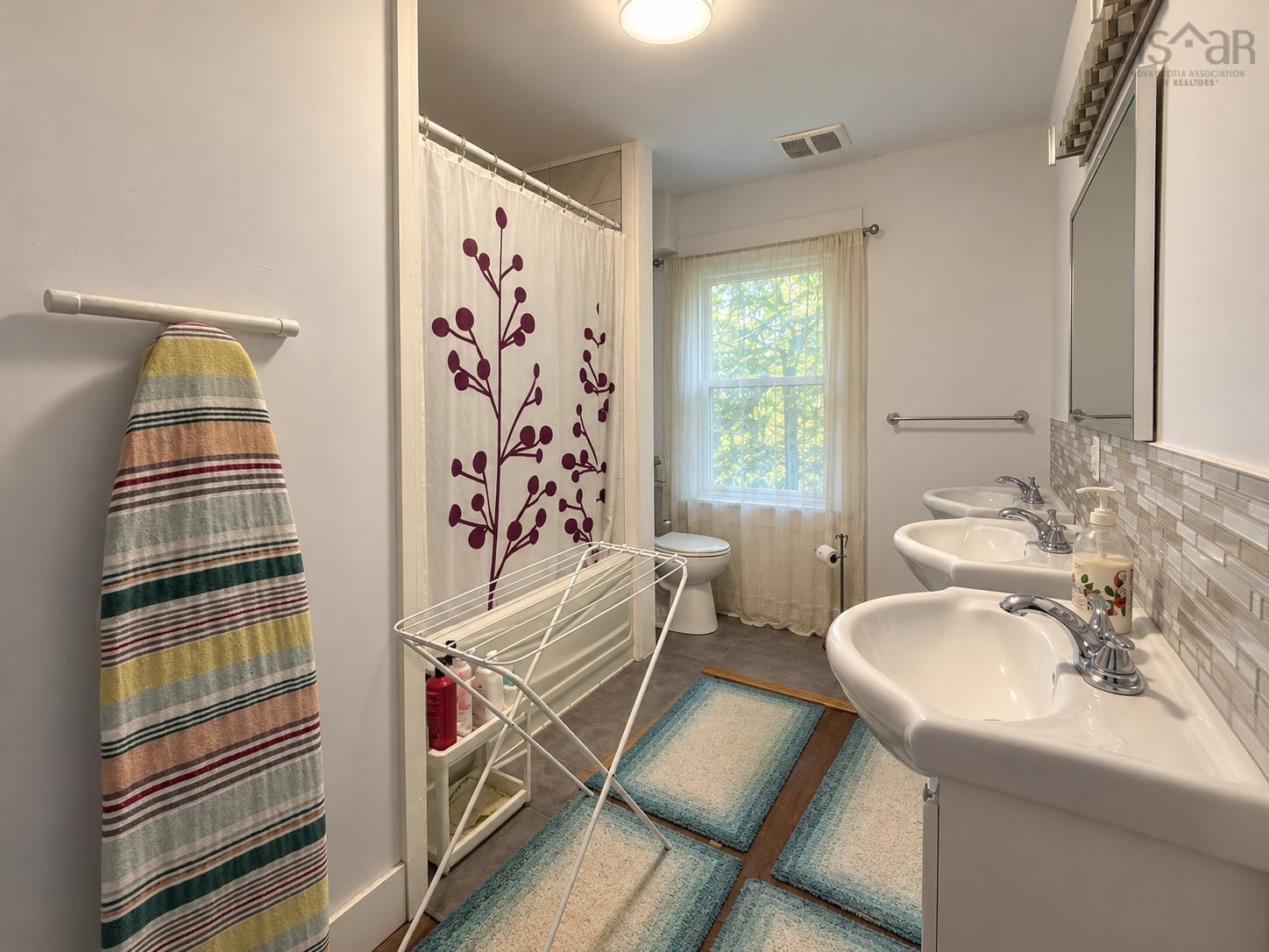 View image 14
