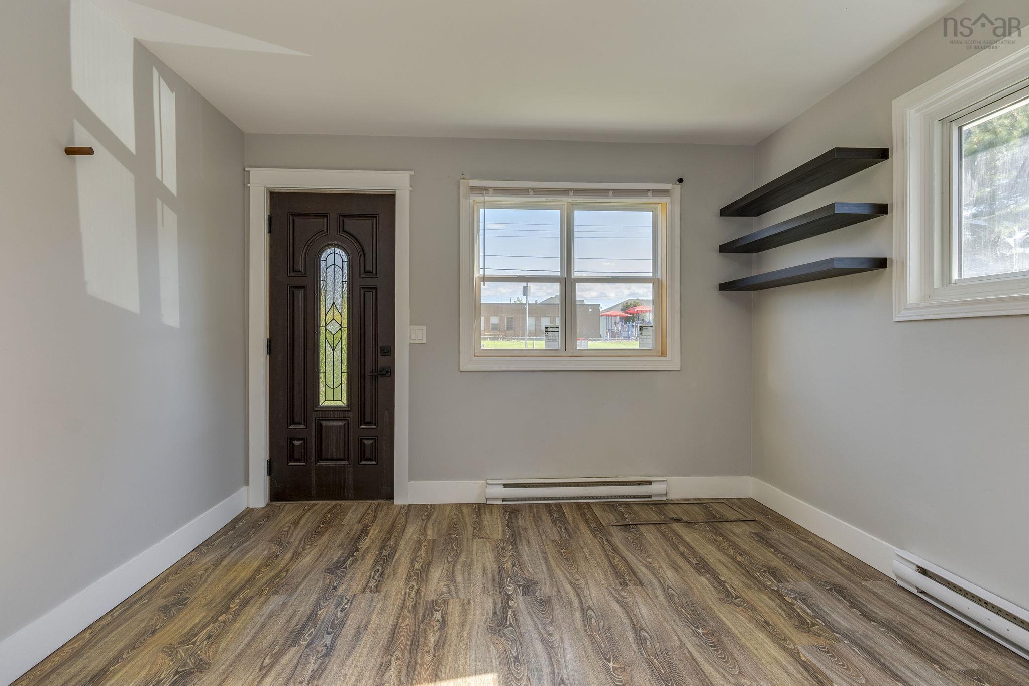 View image 9