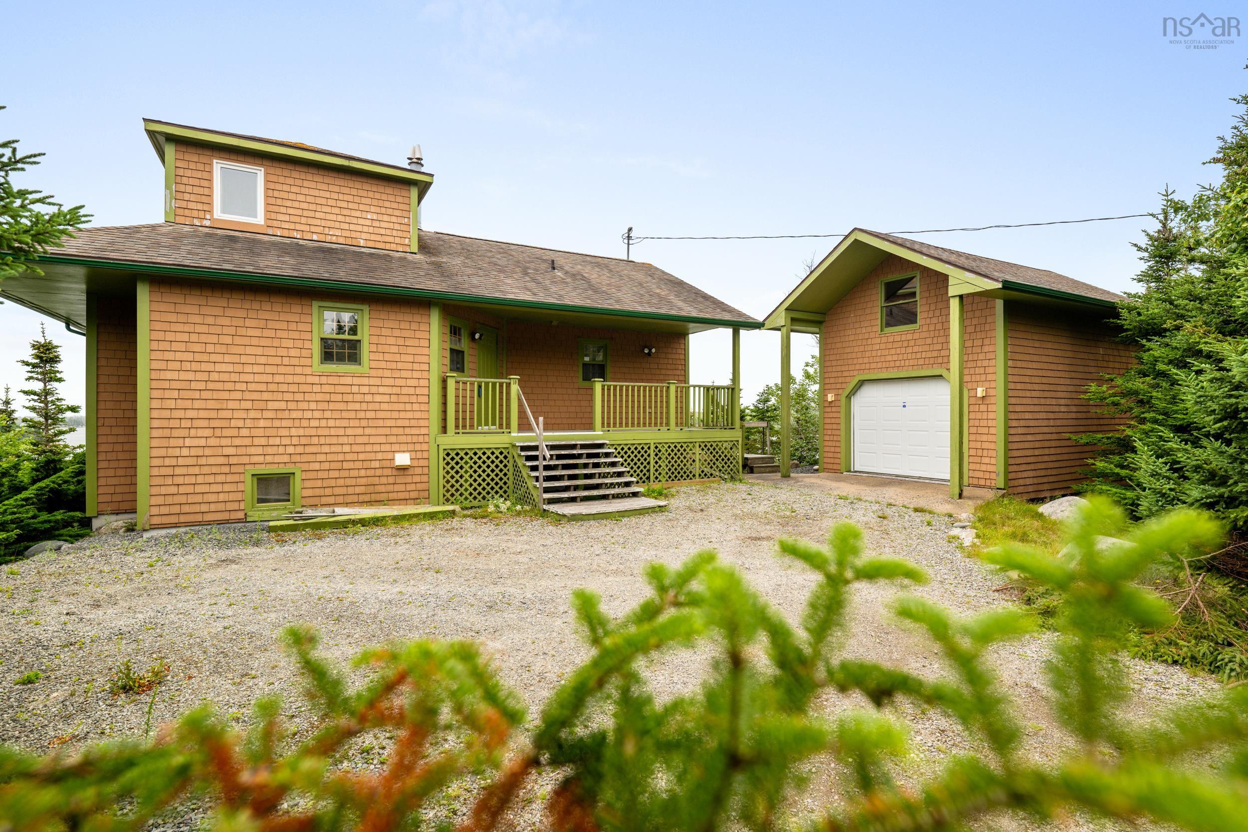 Thumbnail image for 10 Canyon Corner Road MLS<sup>®</sup> 202625845