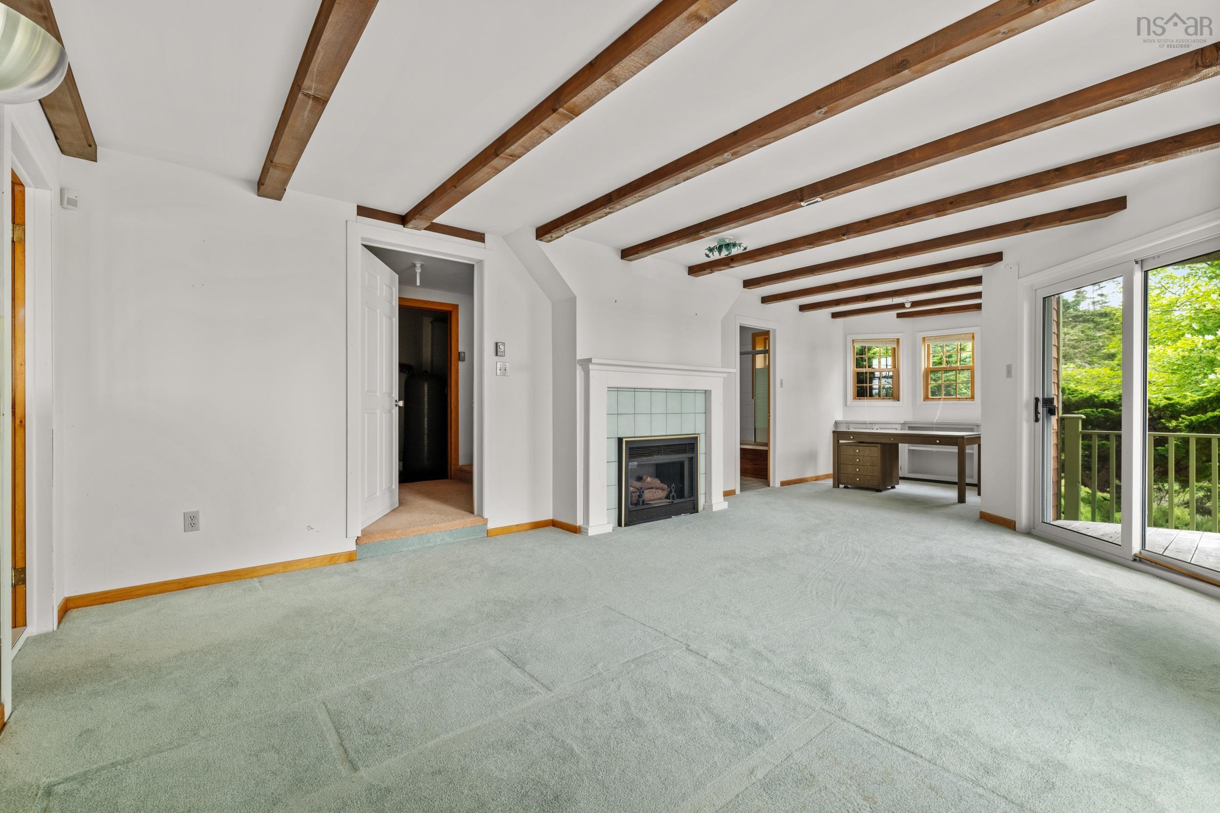 View image 17