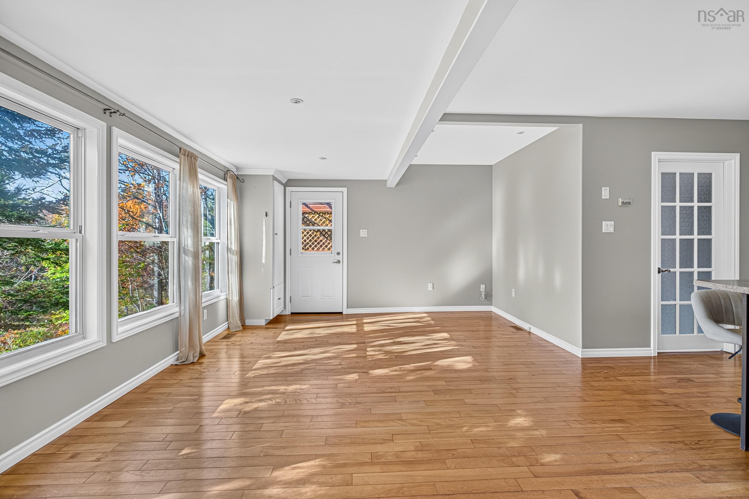 View image 7