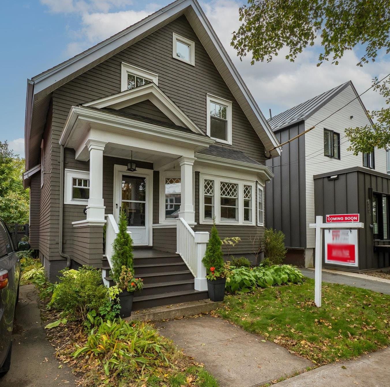 Thumbnail image for 6326 Norwood Street MLS<sup>®</sup> 202625855