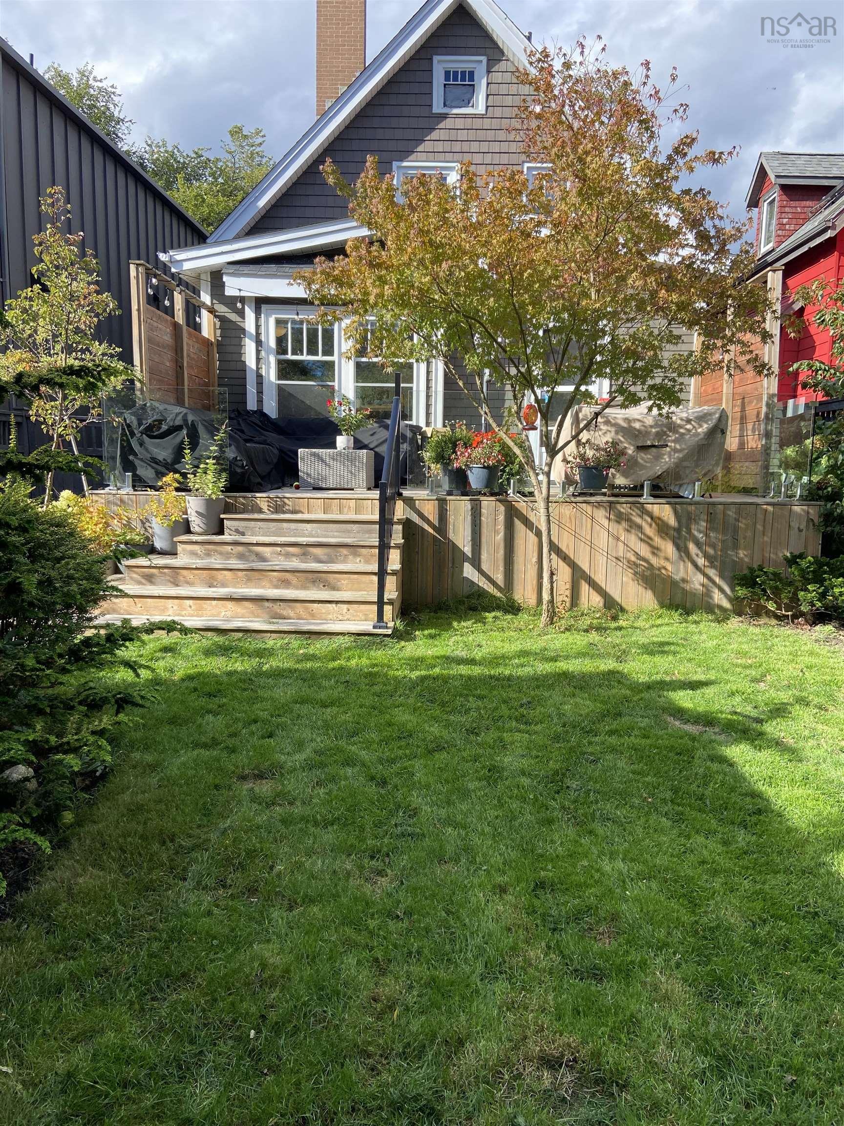 View image 30