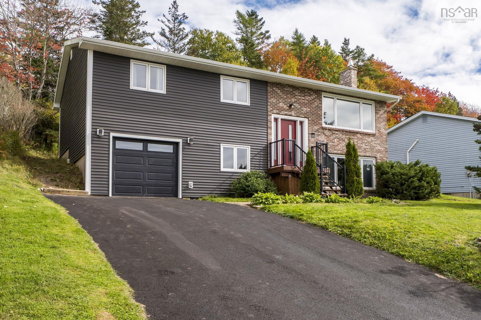 Thumbnail image for 96 Regal Road MLS<sup>®</sup> 202625866