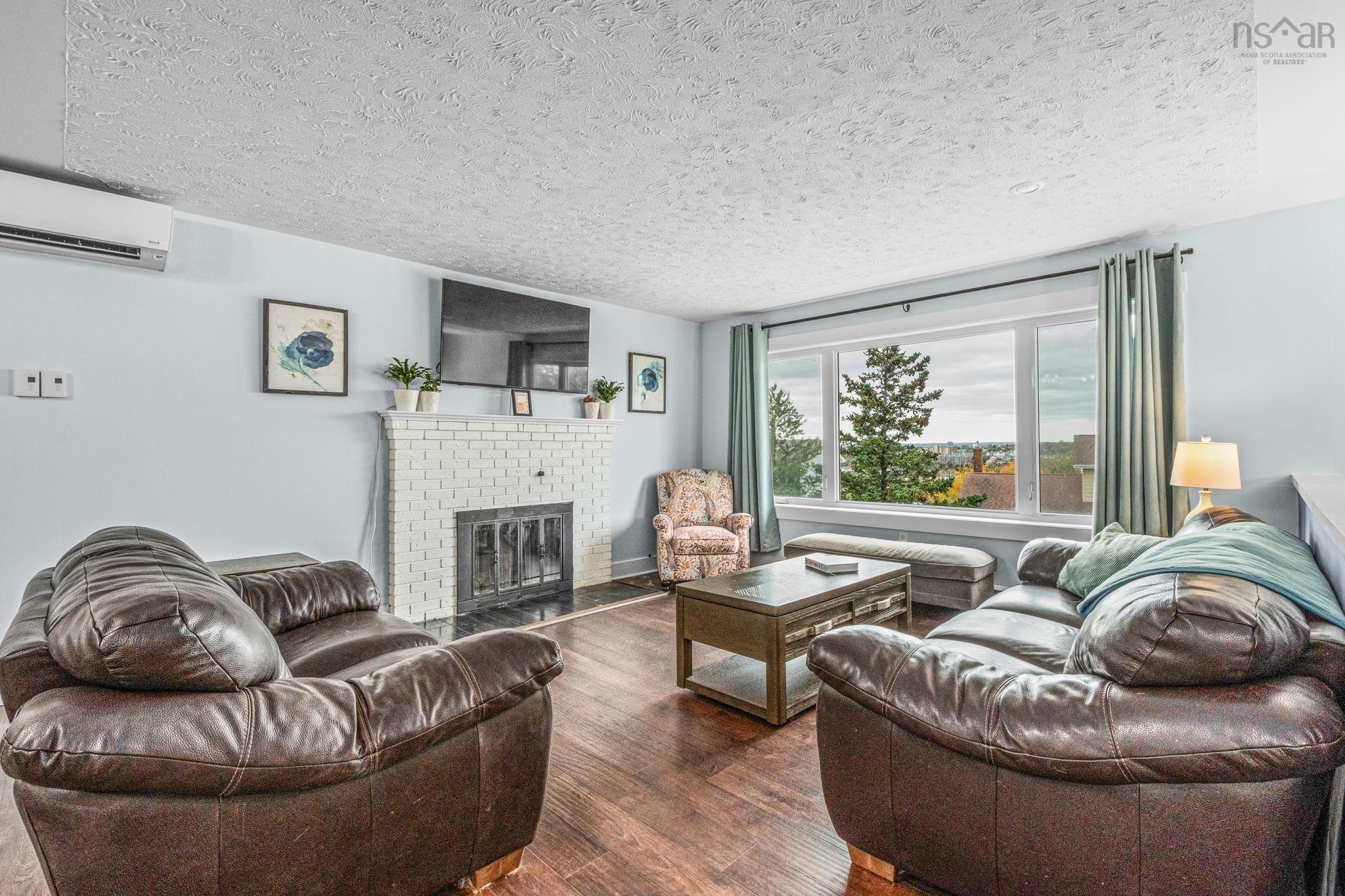 View image 11