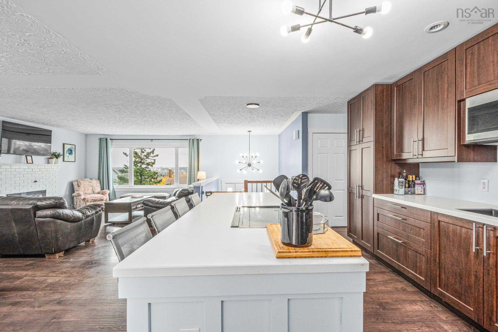 View image 8