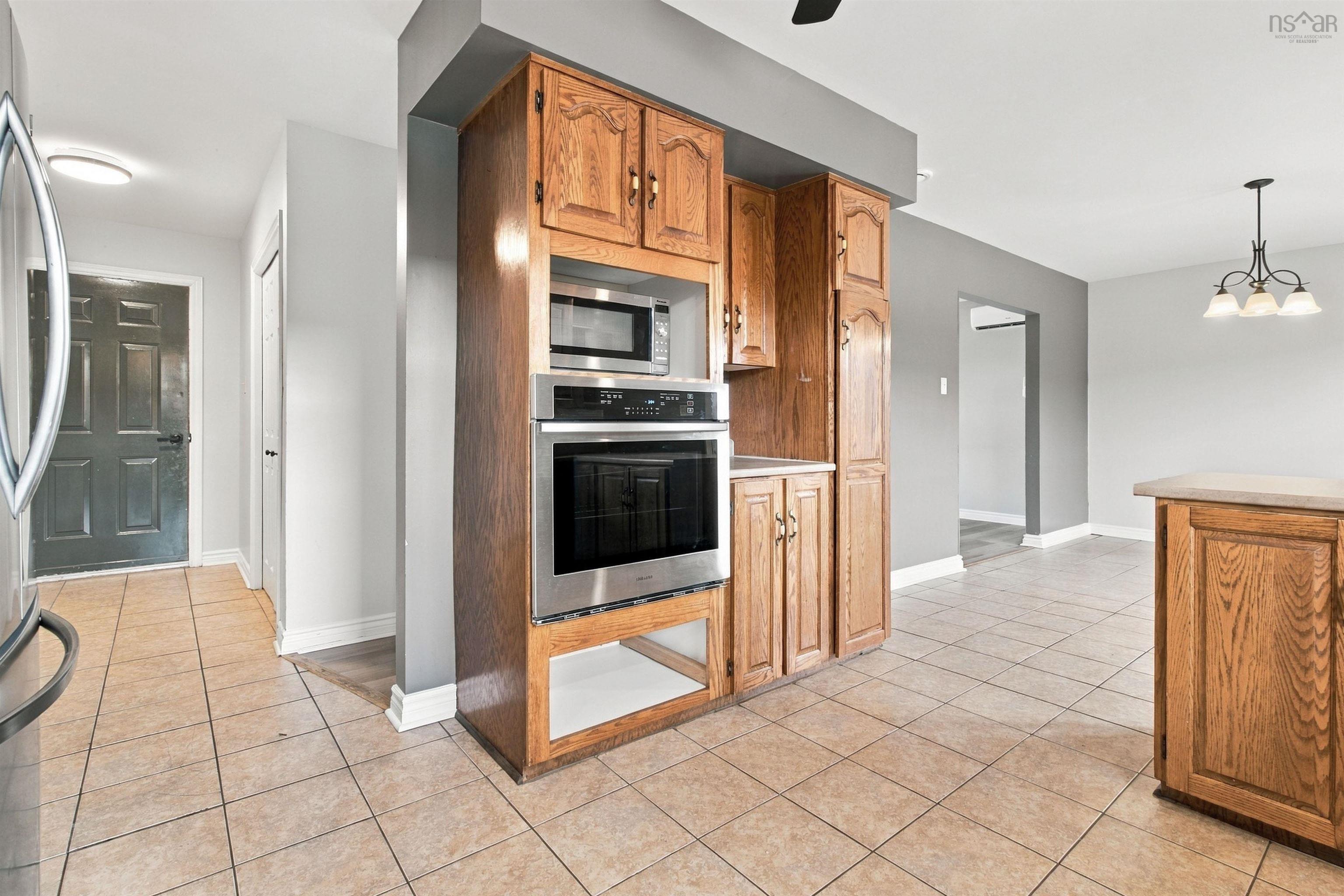 View image 11