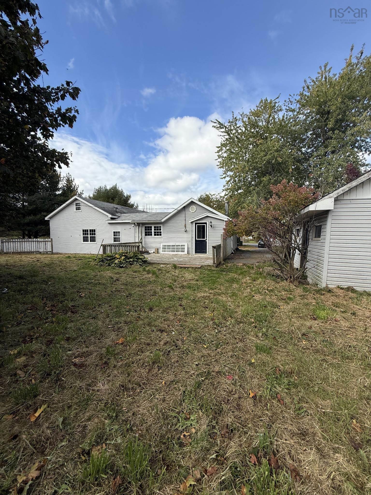 View image 18