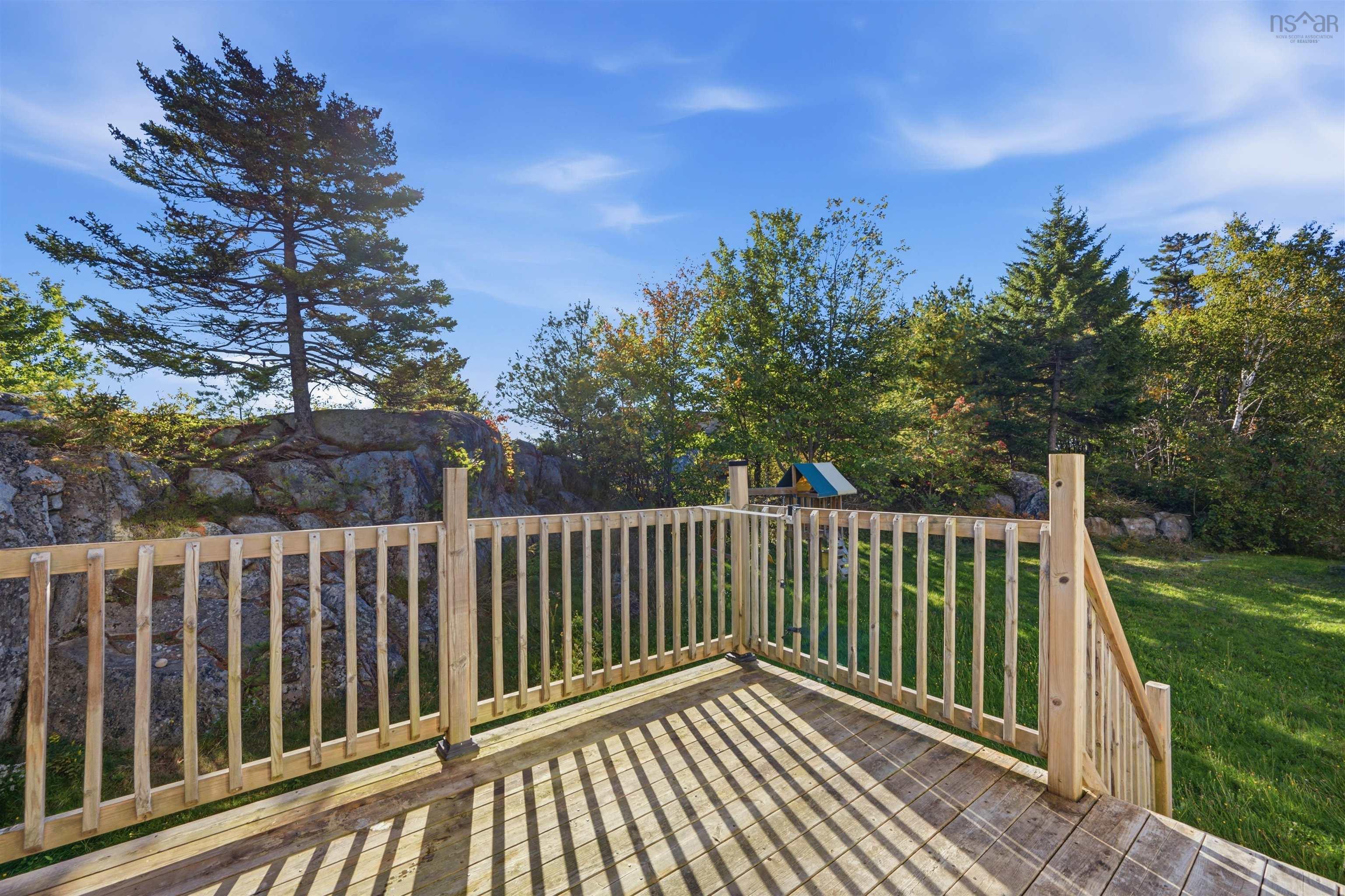 View image 18