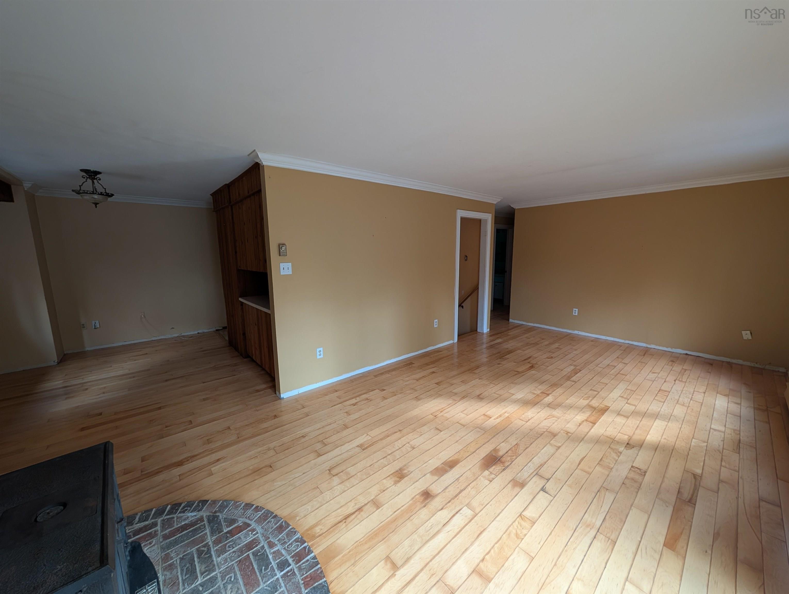 View image 16