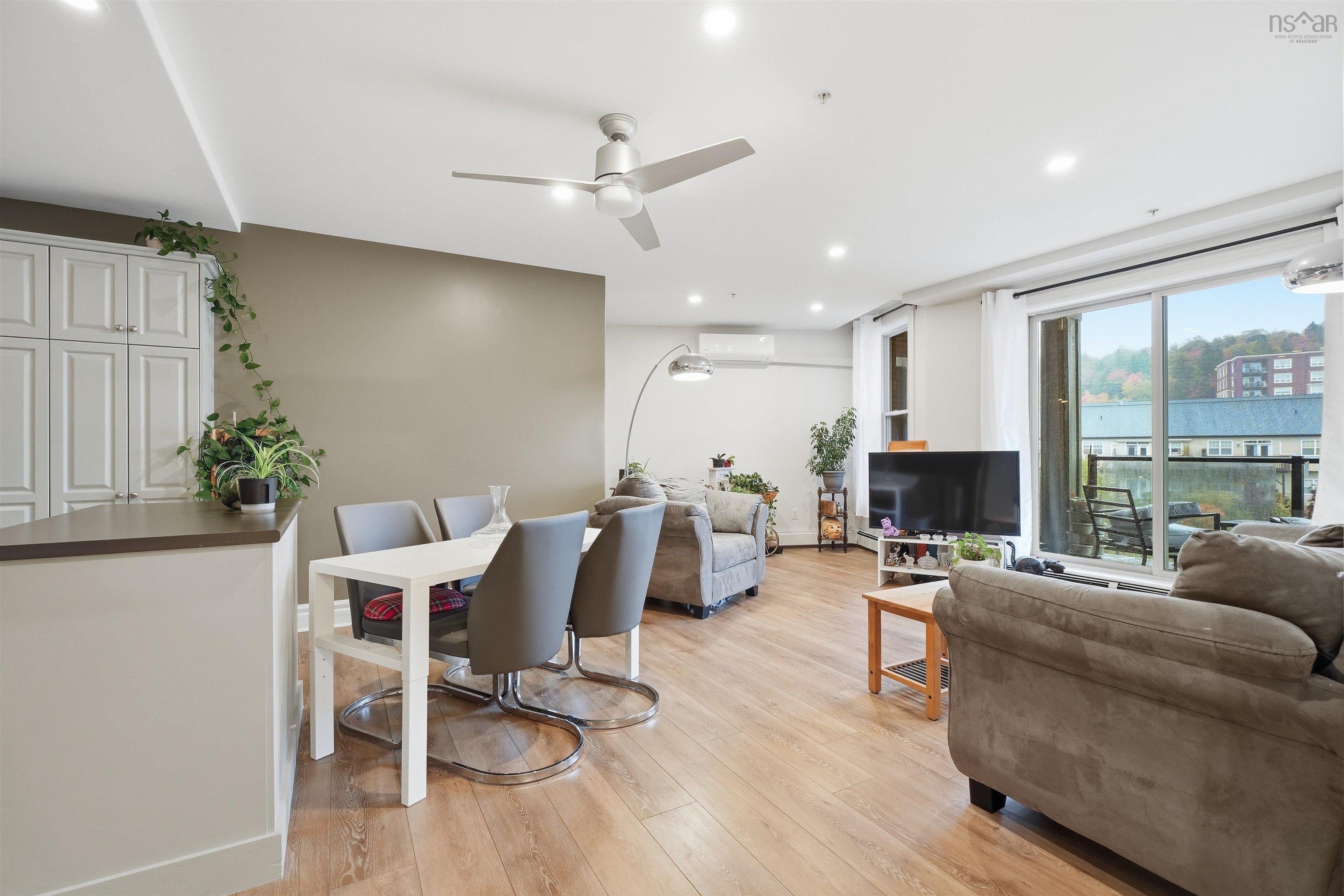 View image 9