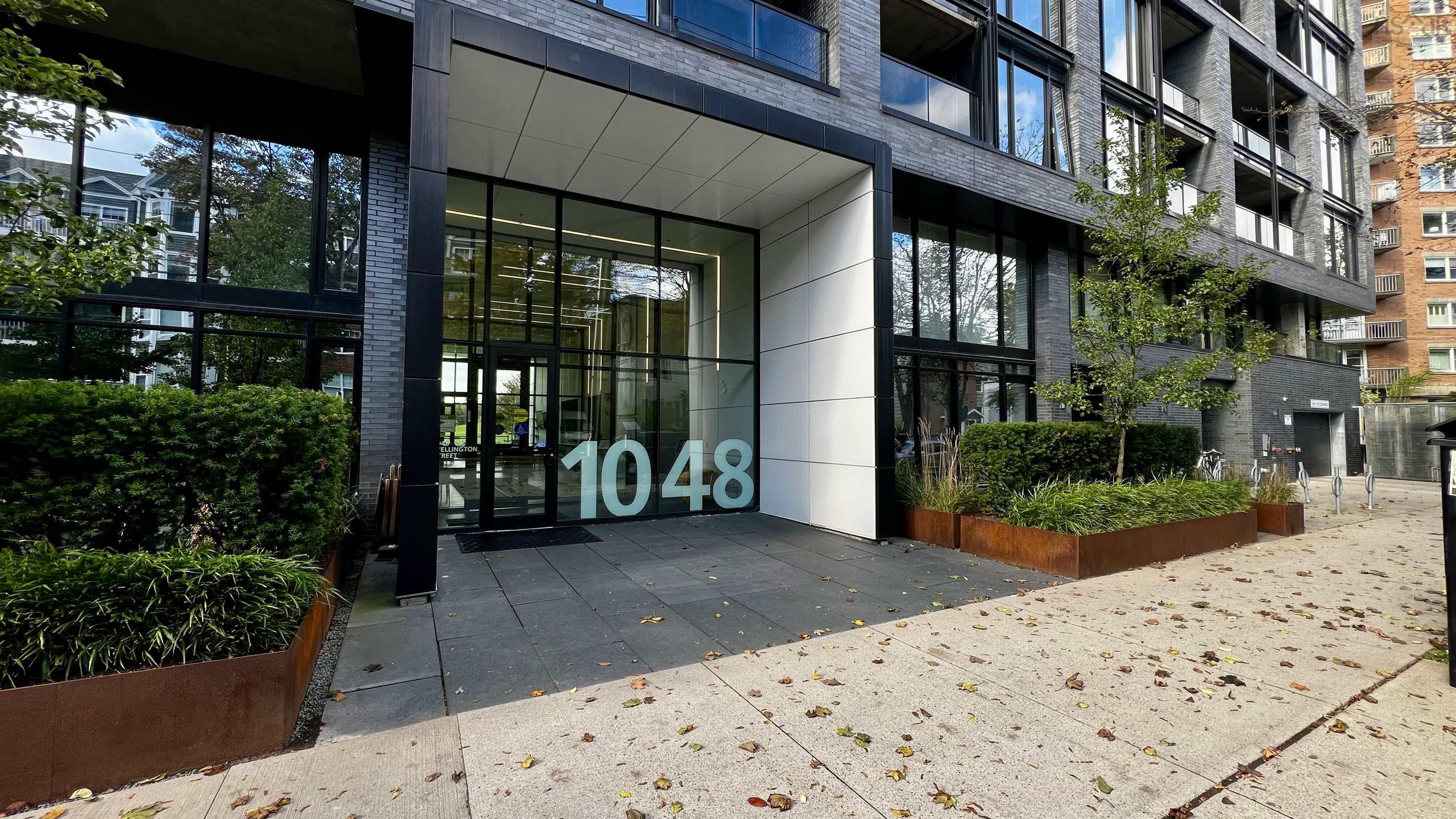 Thumbnail image for 710 1048 Wellington Street MLS<sup>®</sup> 202625973