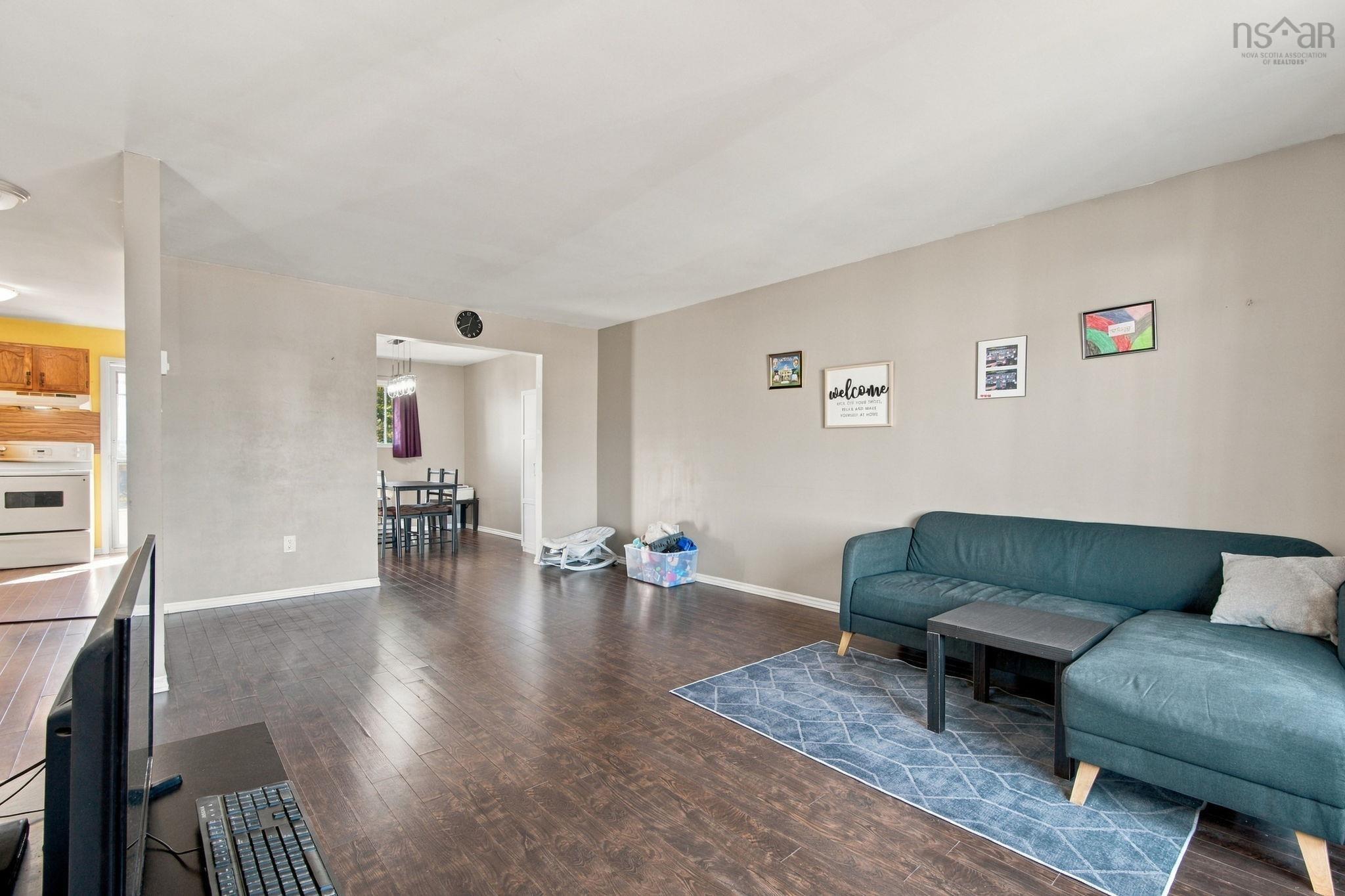 View image 9