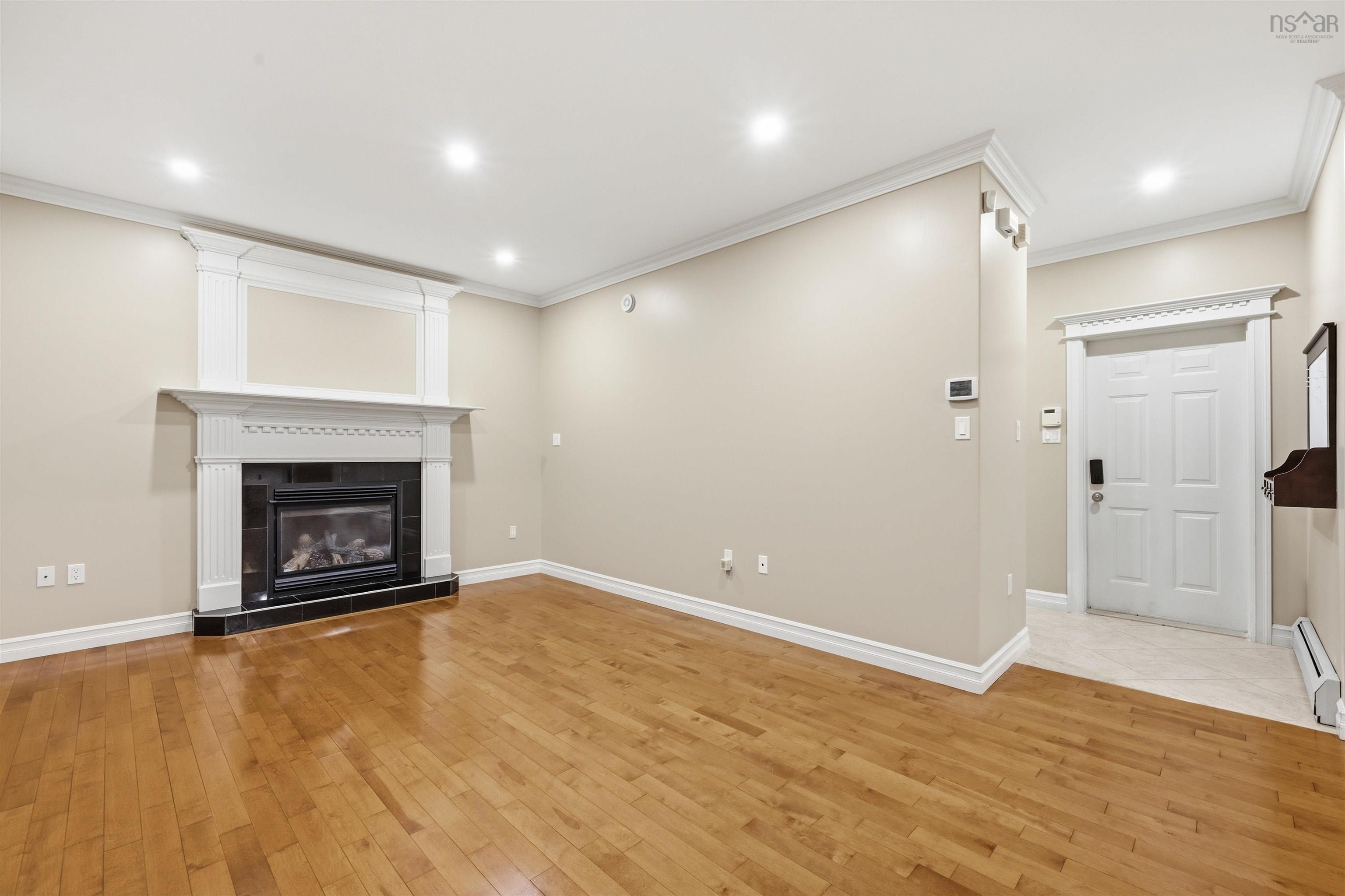 View image 17