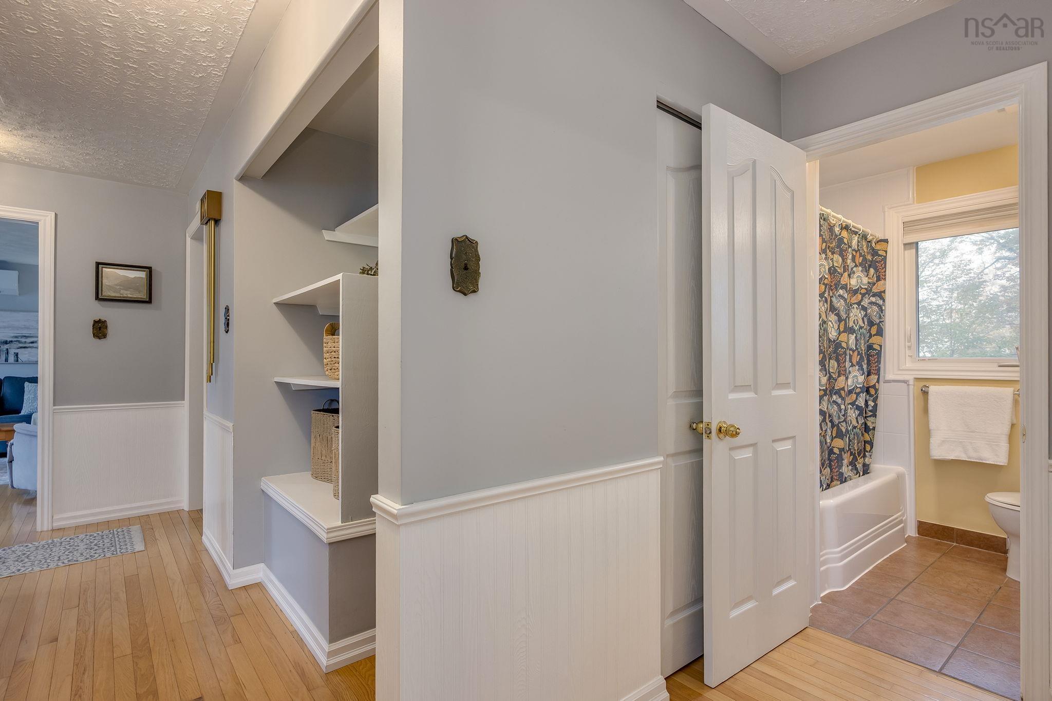 View image 19