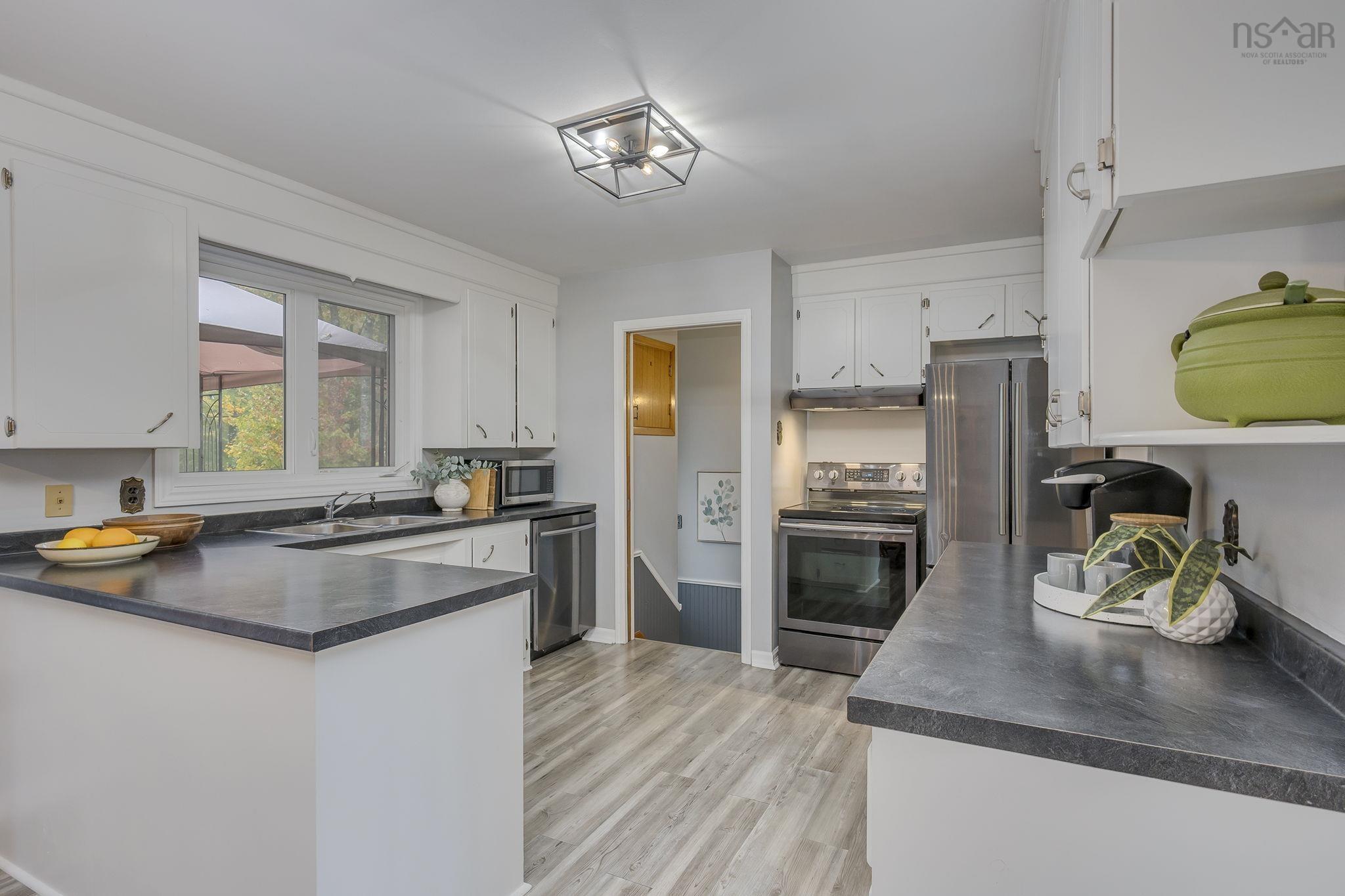 View image 8