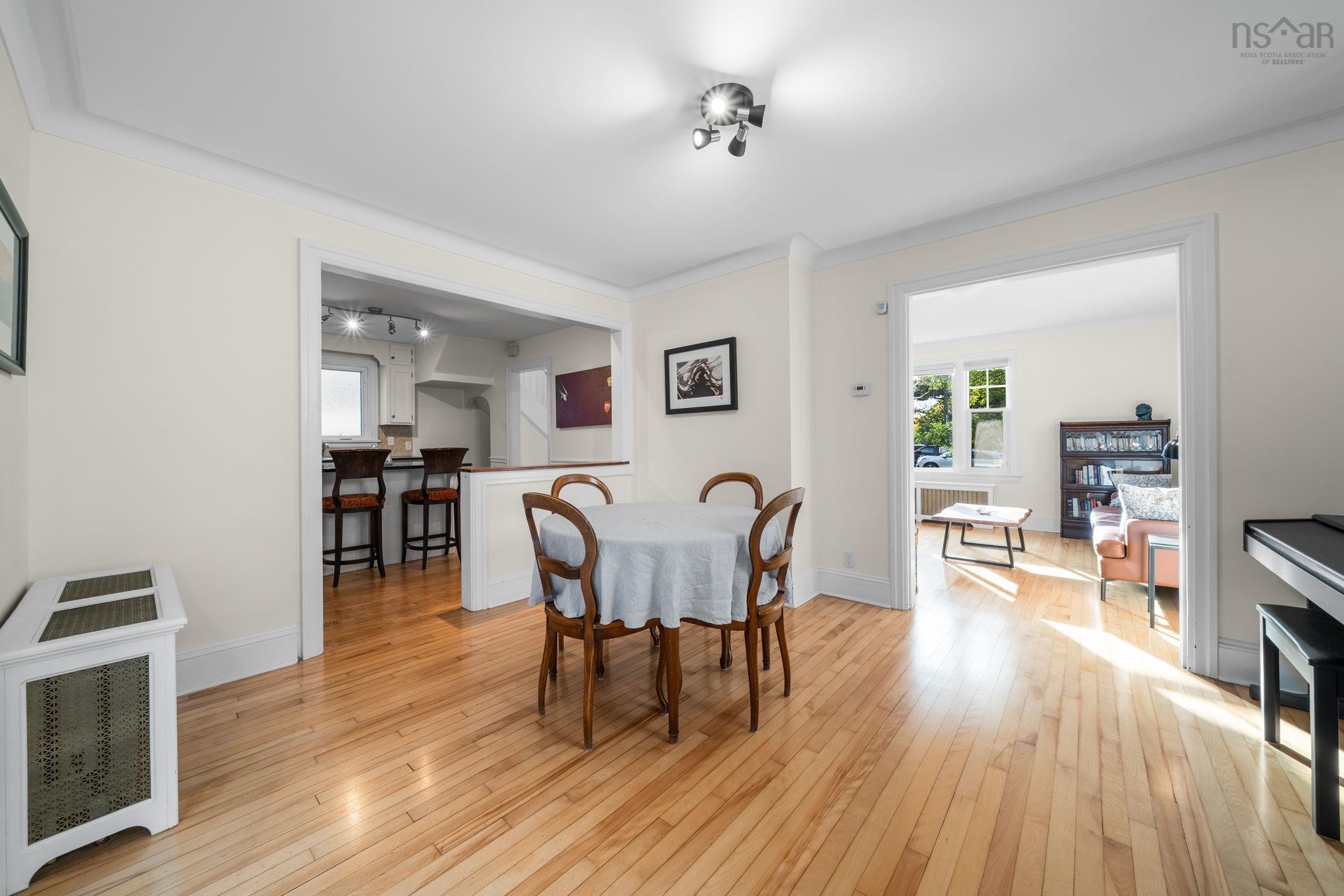 View image 10
