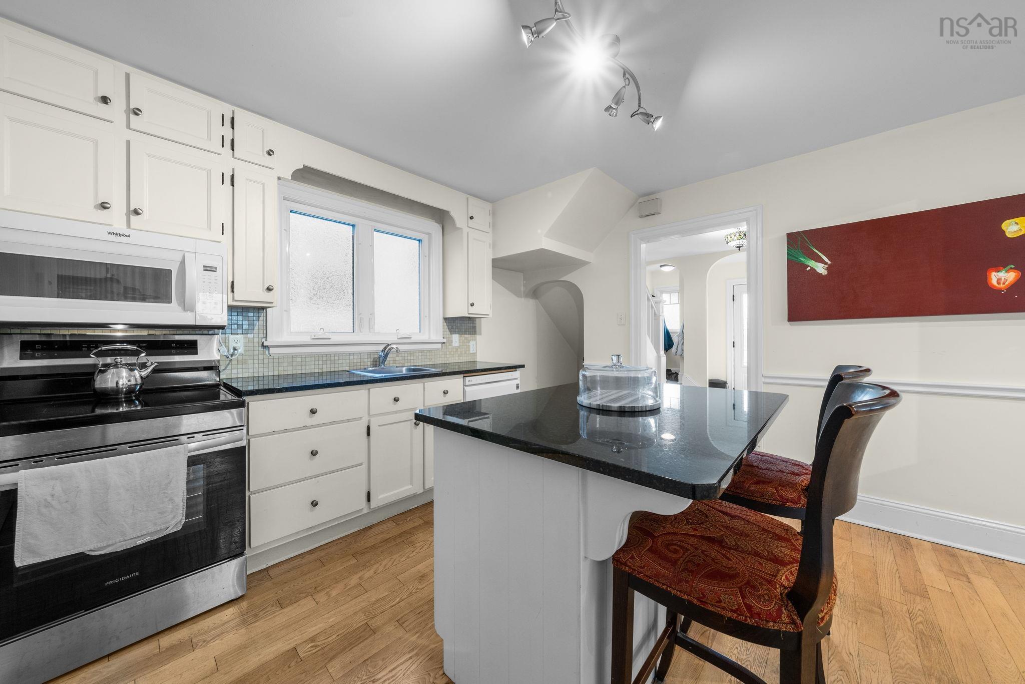 View image 19
