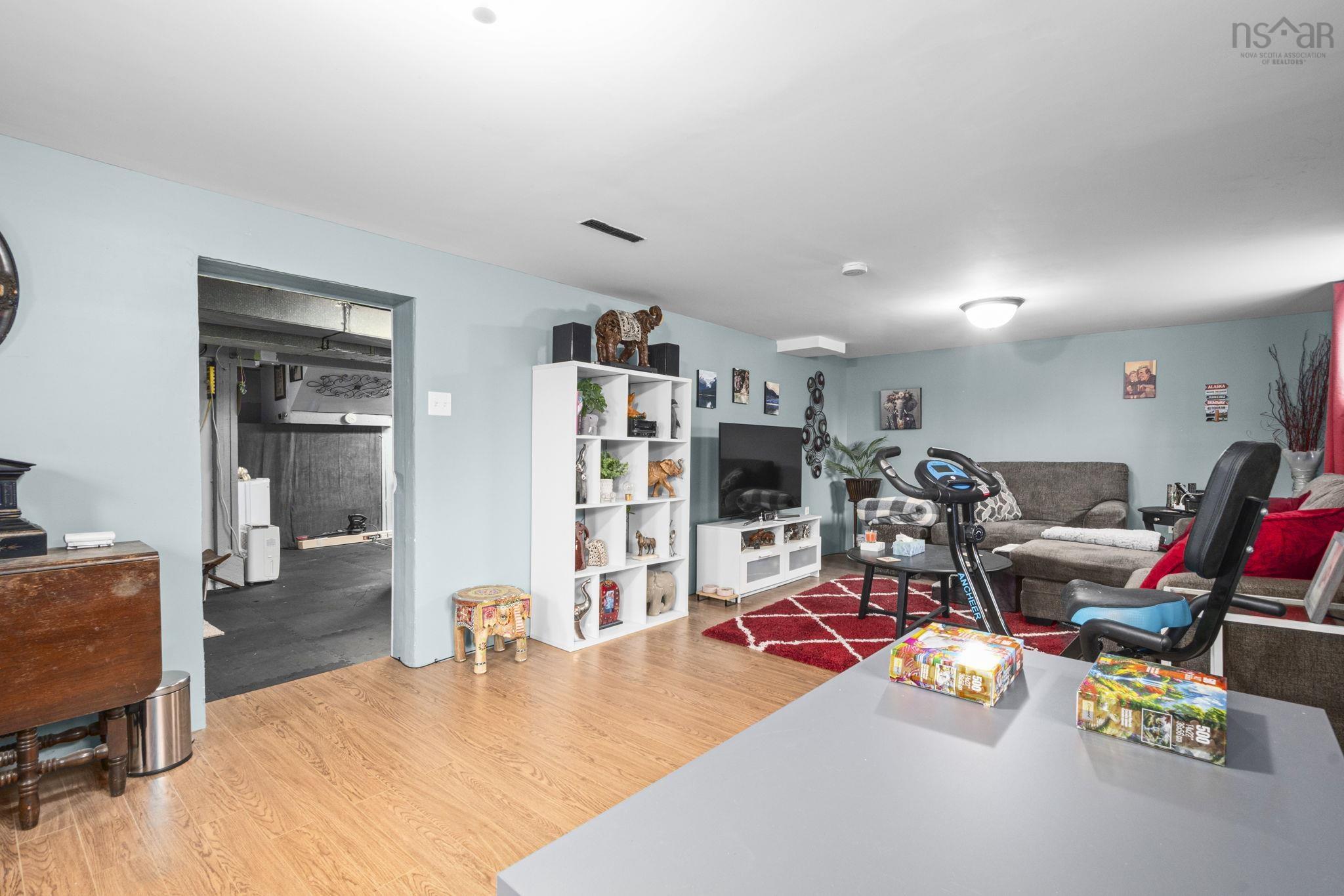 View image 19