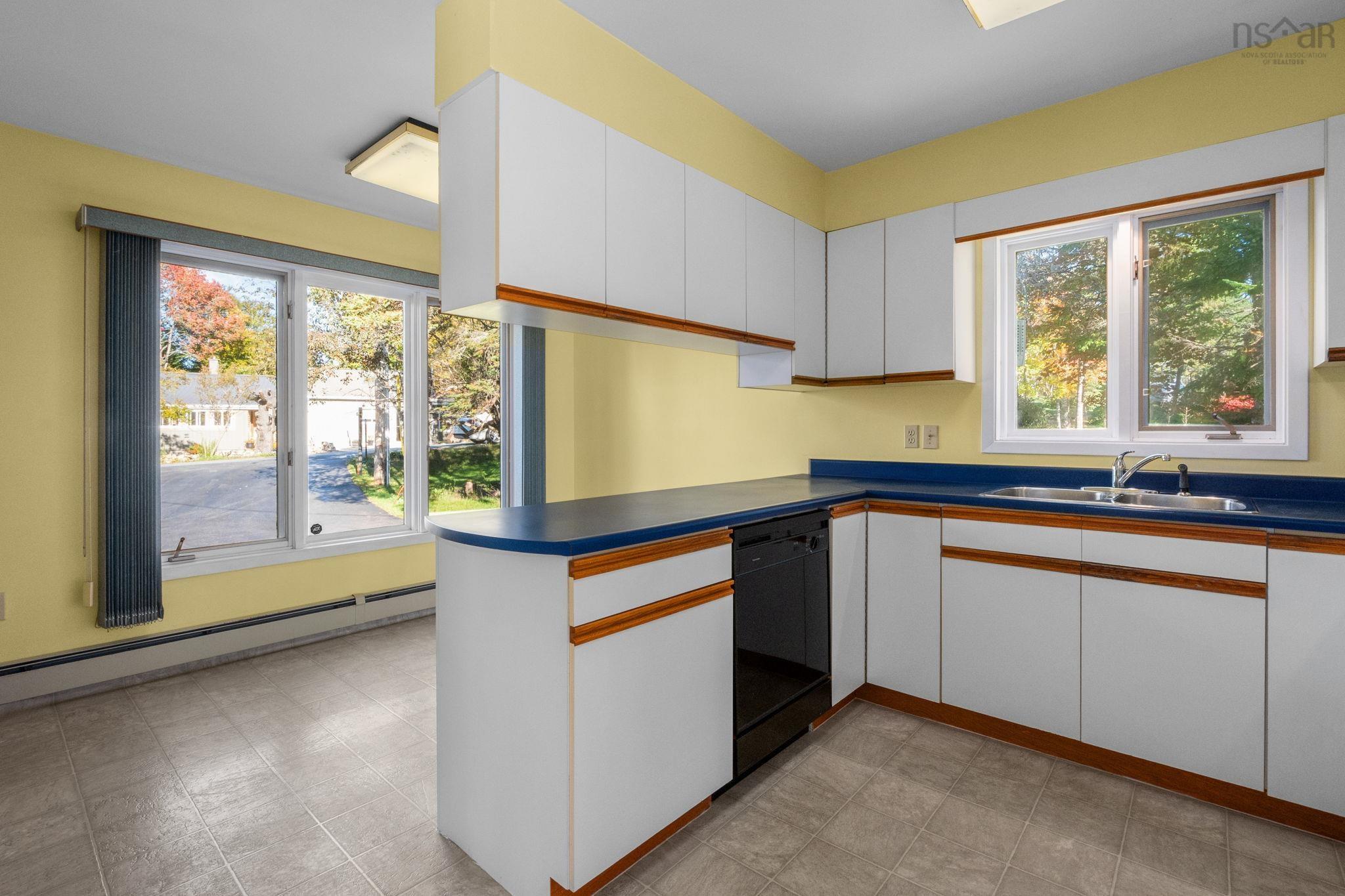 View image 9