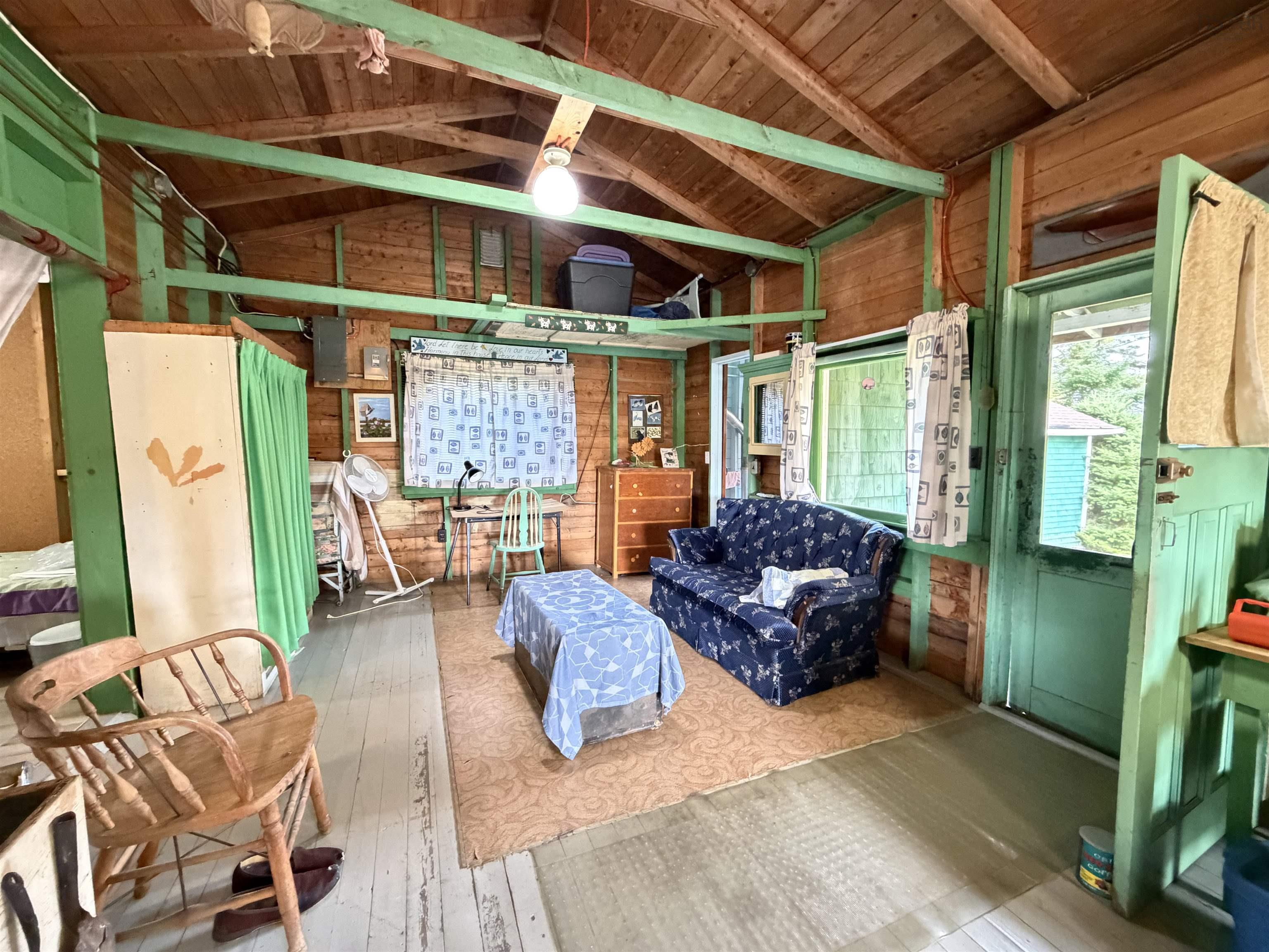 View image 40