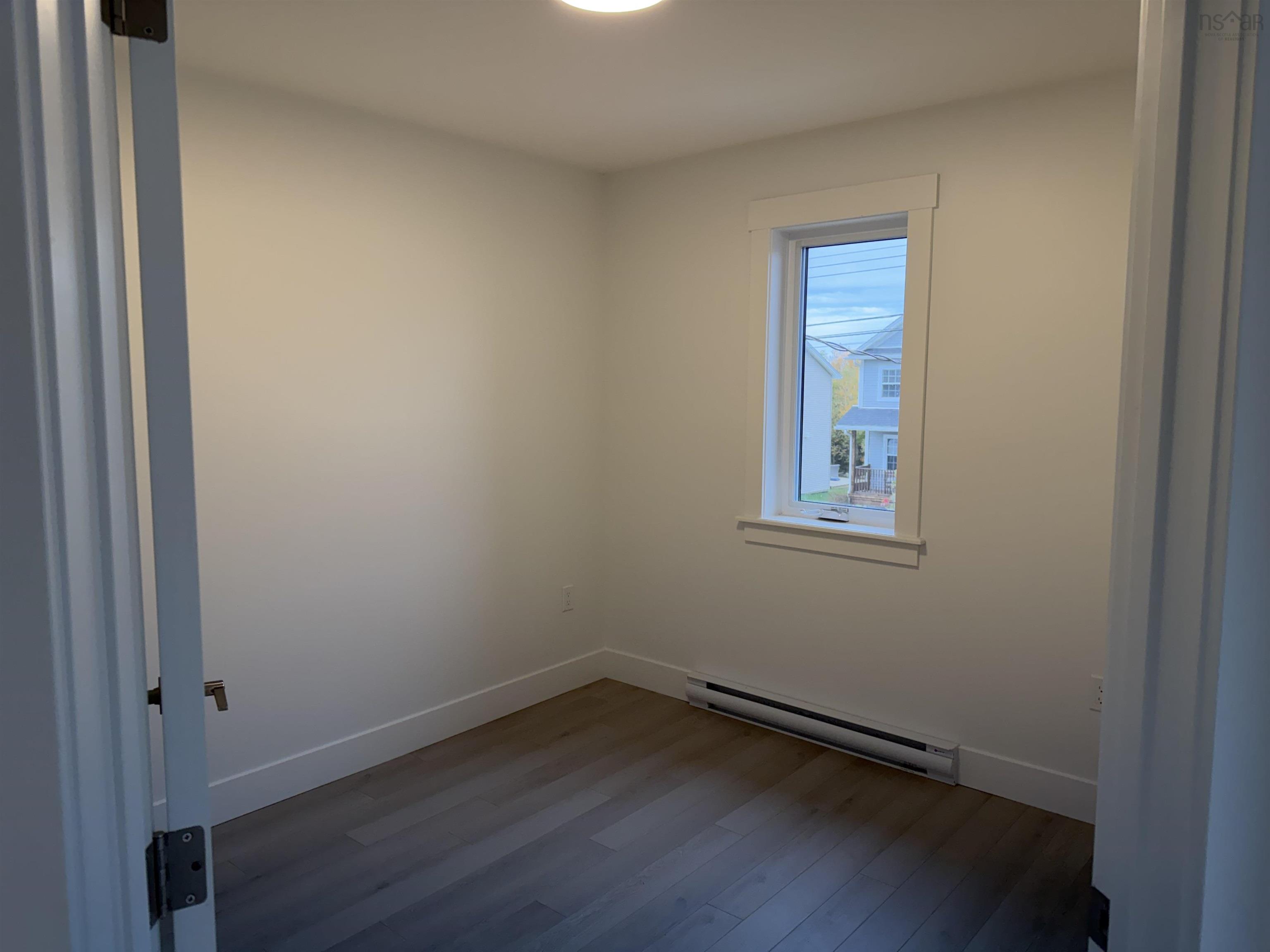 View image 9