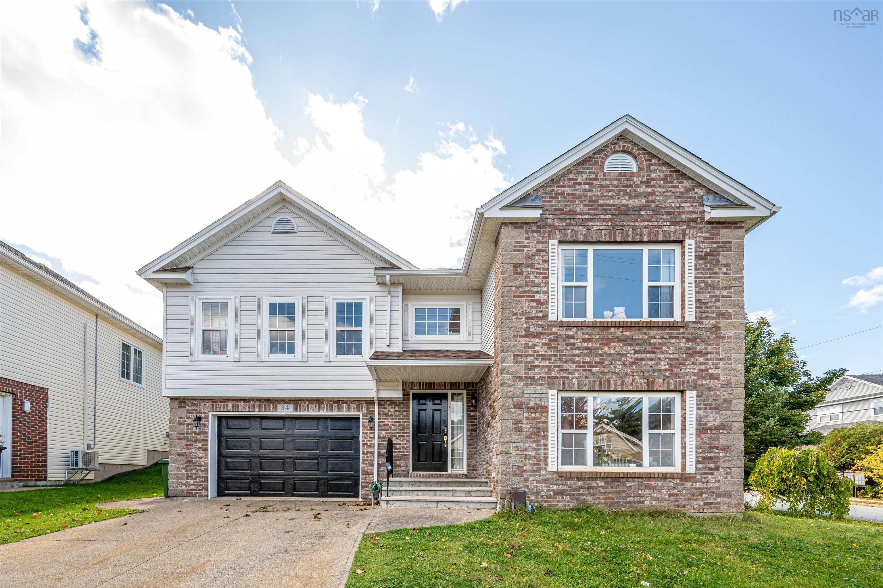 Thumbnail image for 34 Lancaster Drive MLS<sup>®</sup> 202626151