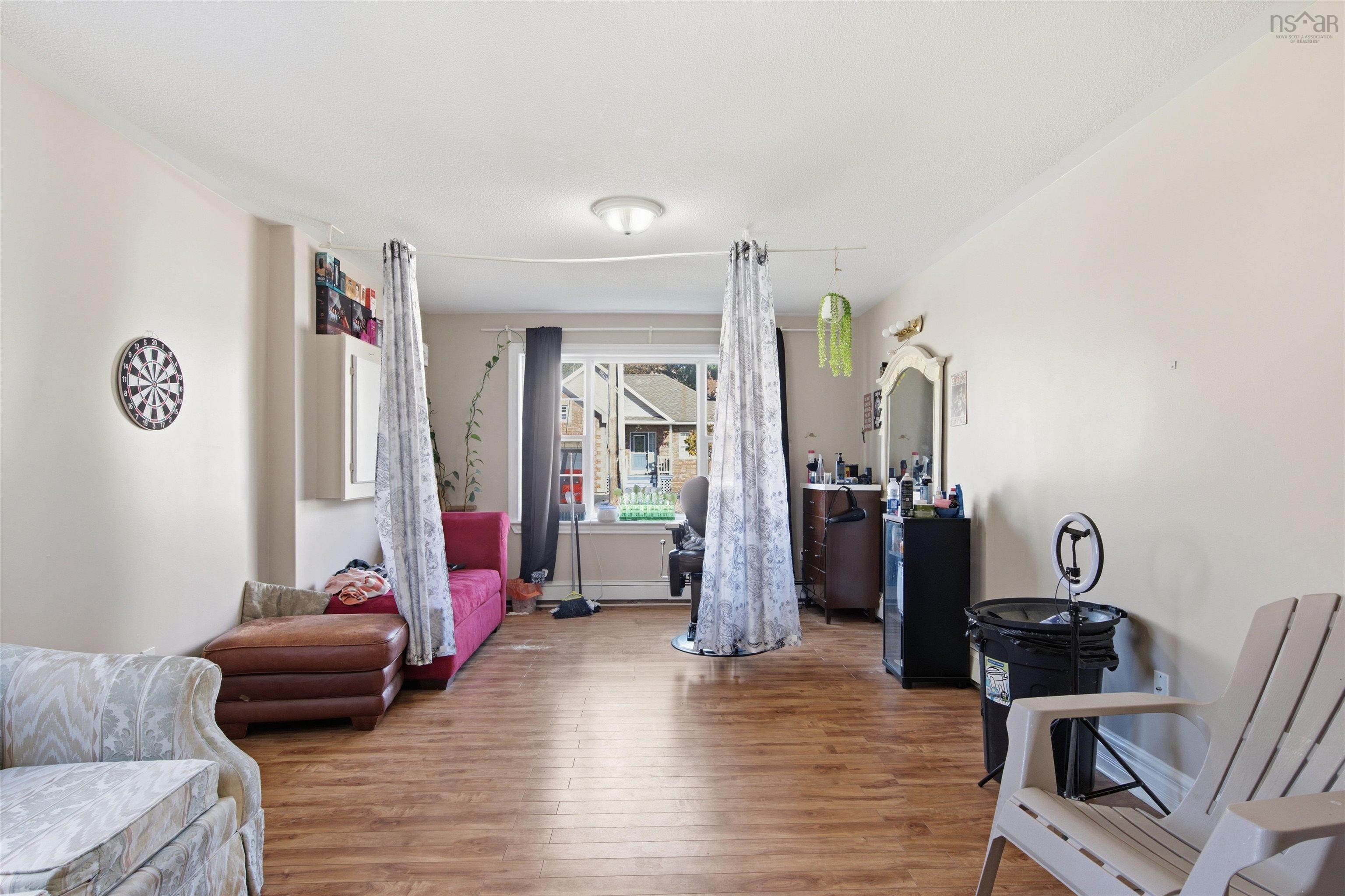 View image 12