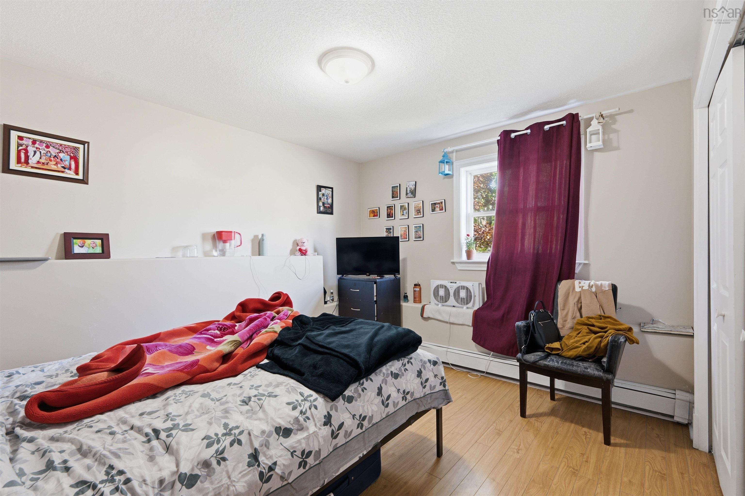 View image 8
