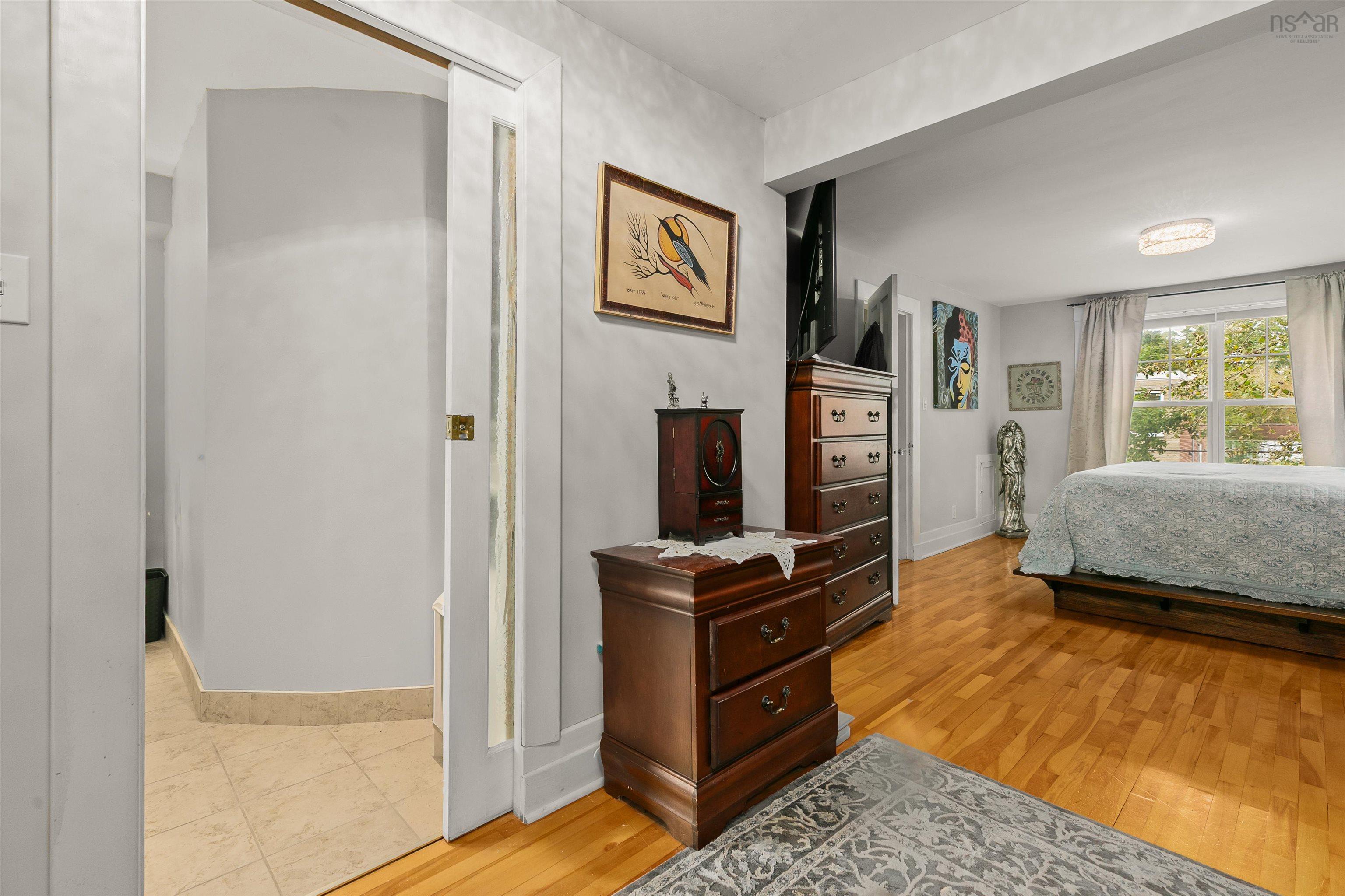 View image 21