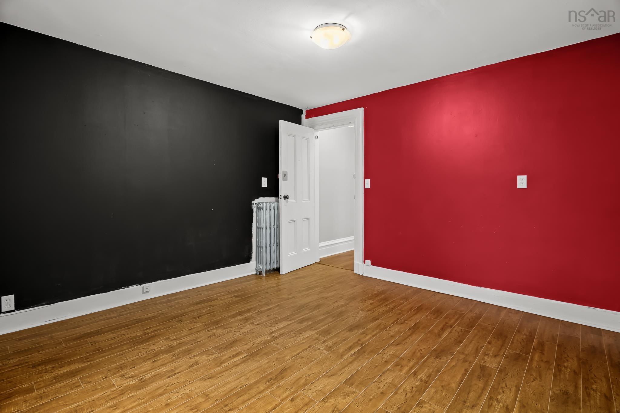 View image 19