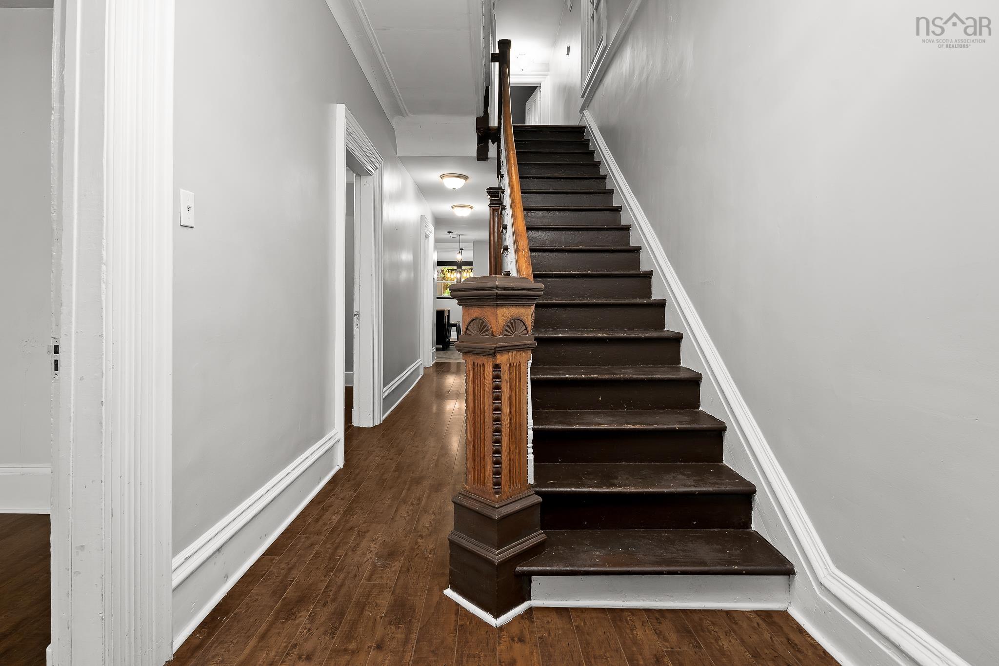 View image 6