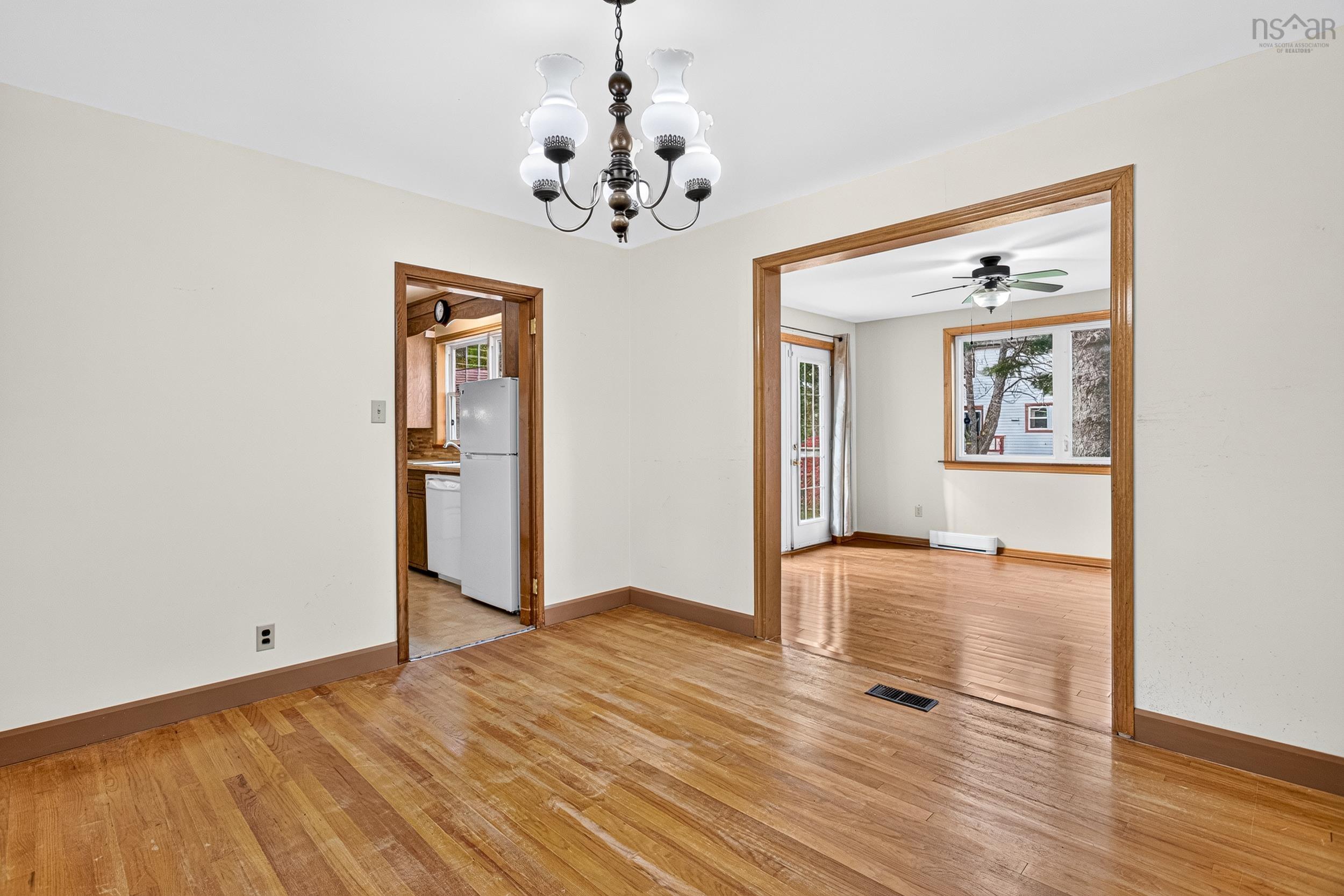 View image 10
