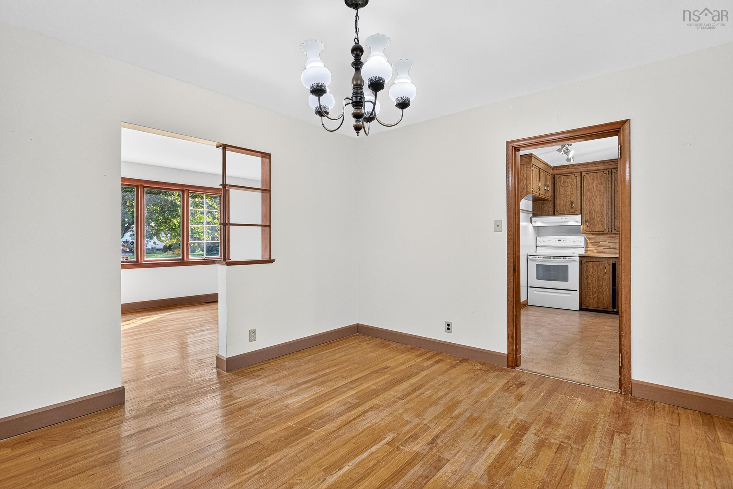 View image 11