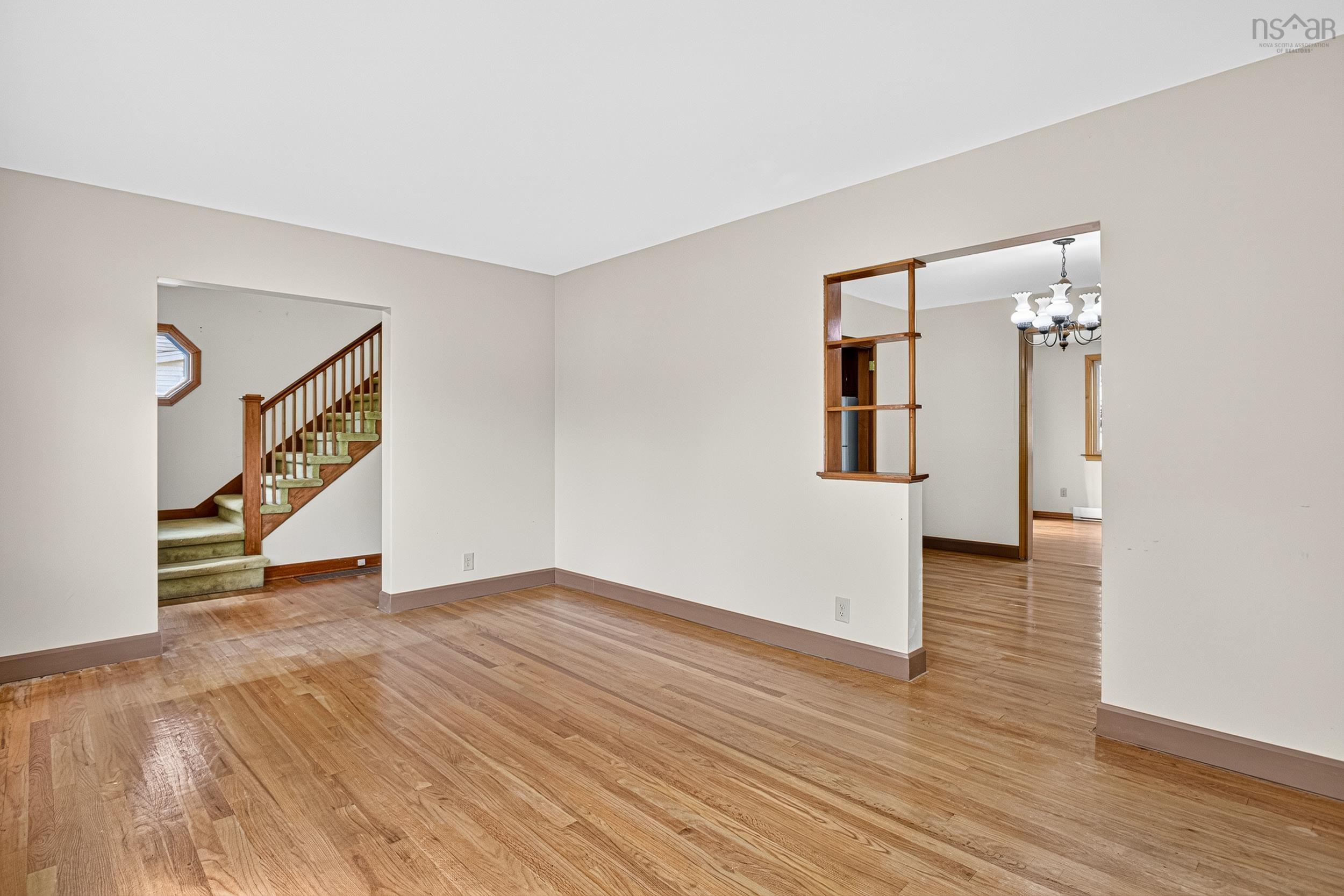View image 9