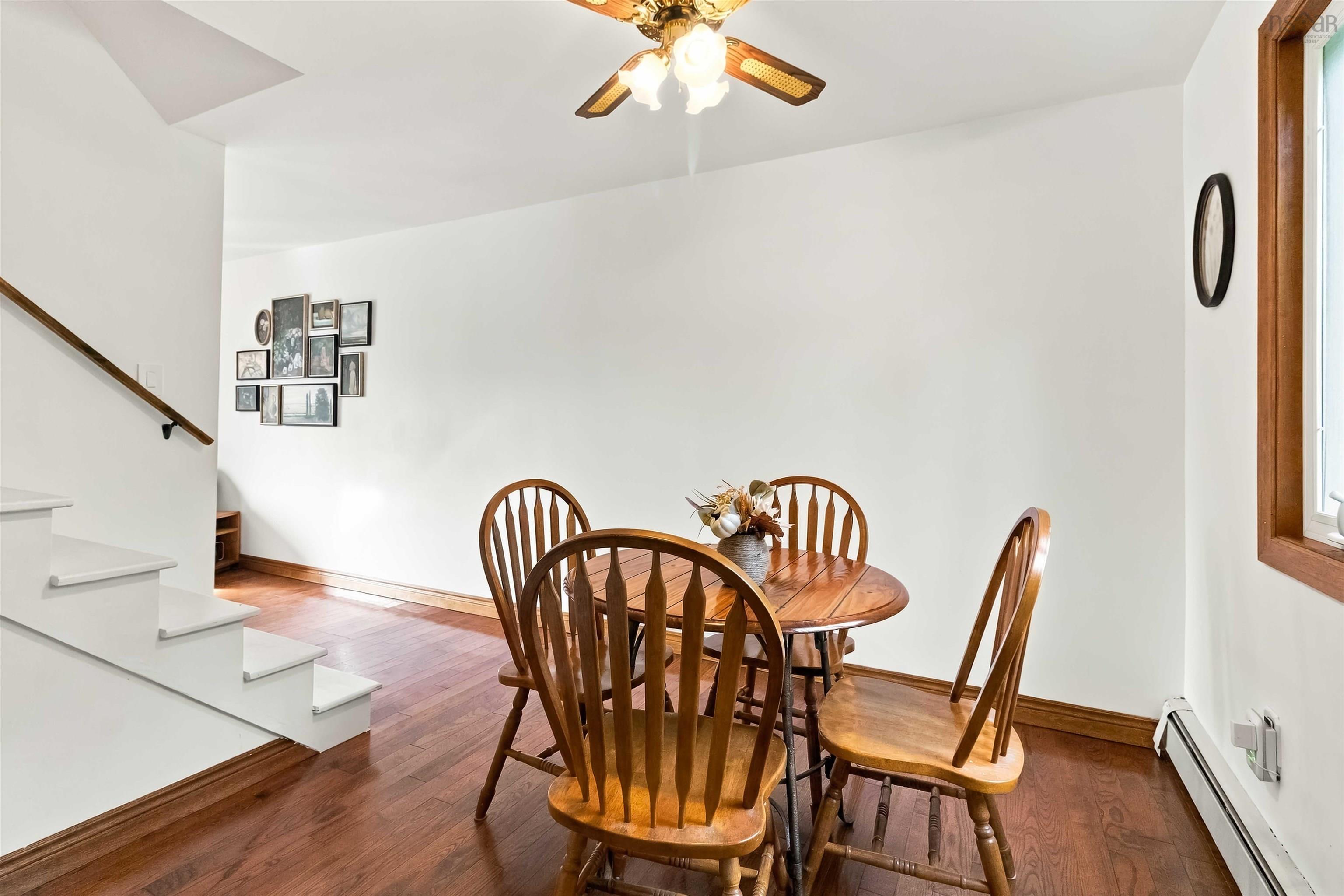 View image 11