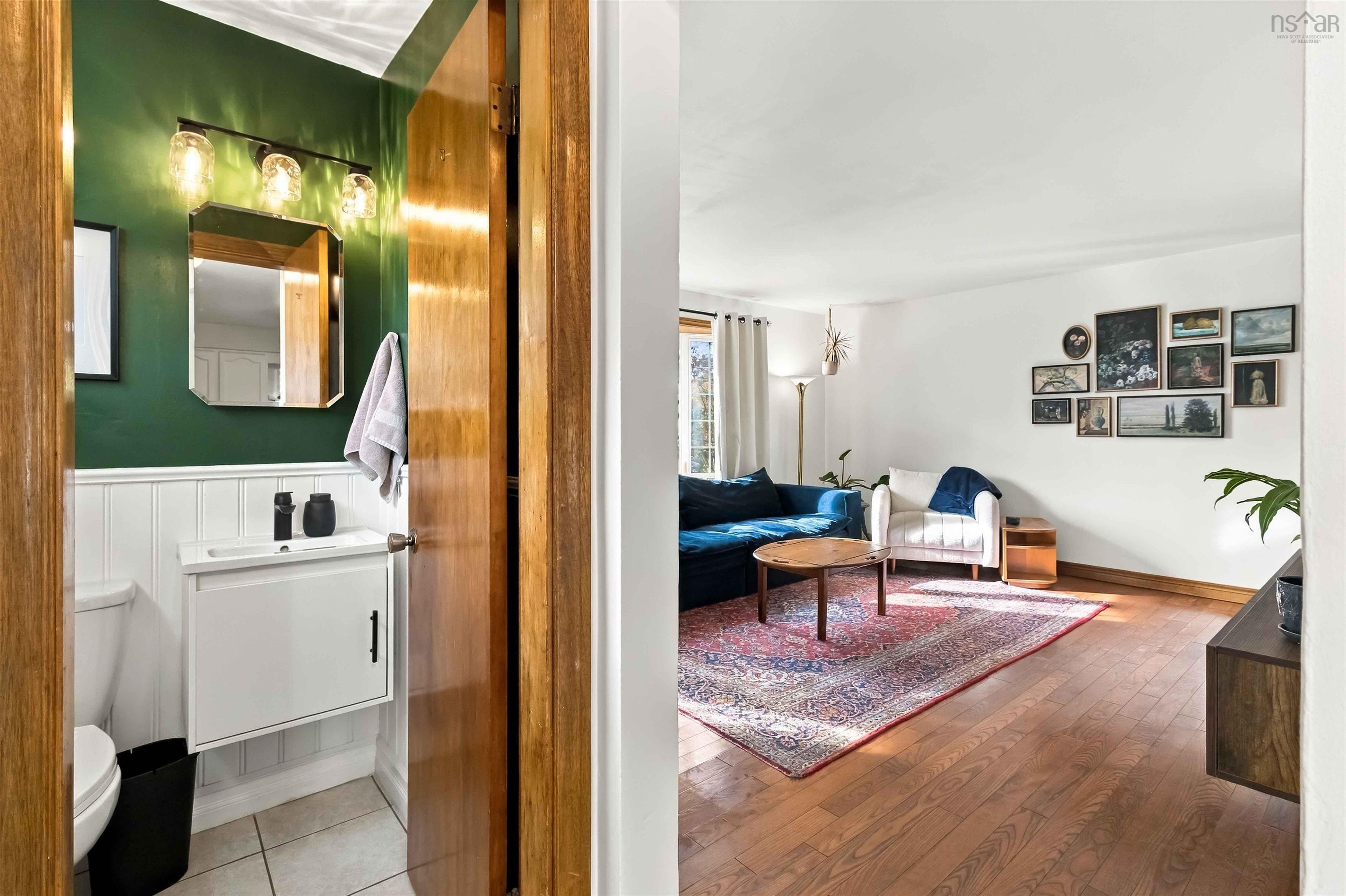 View image 9