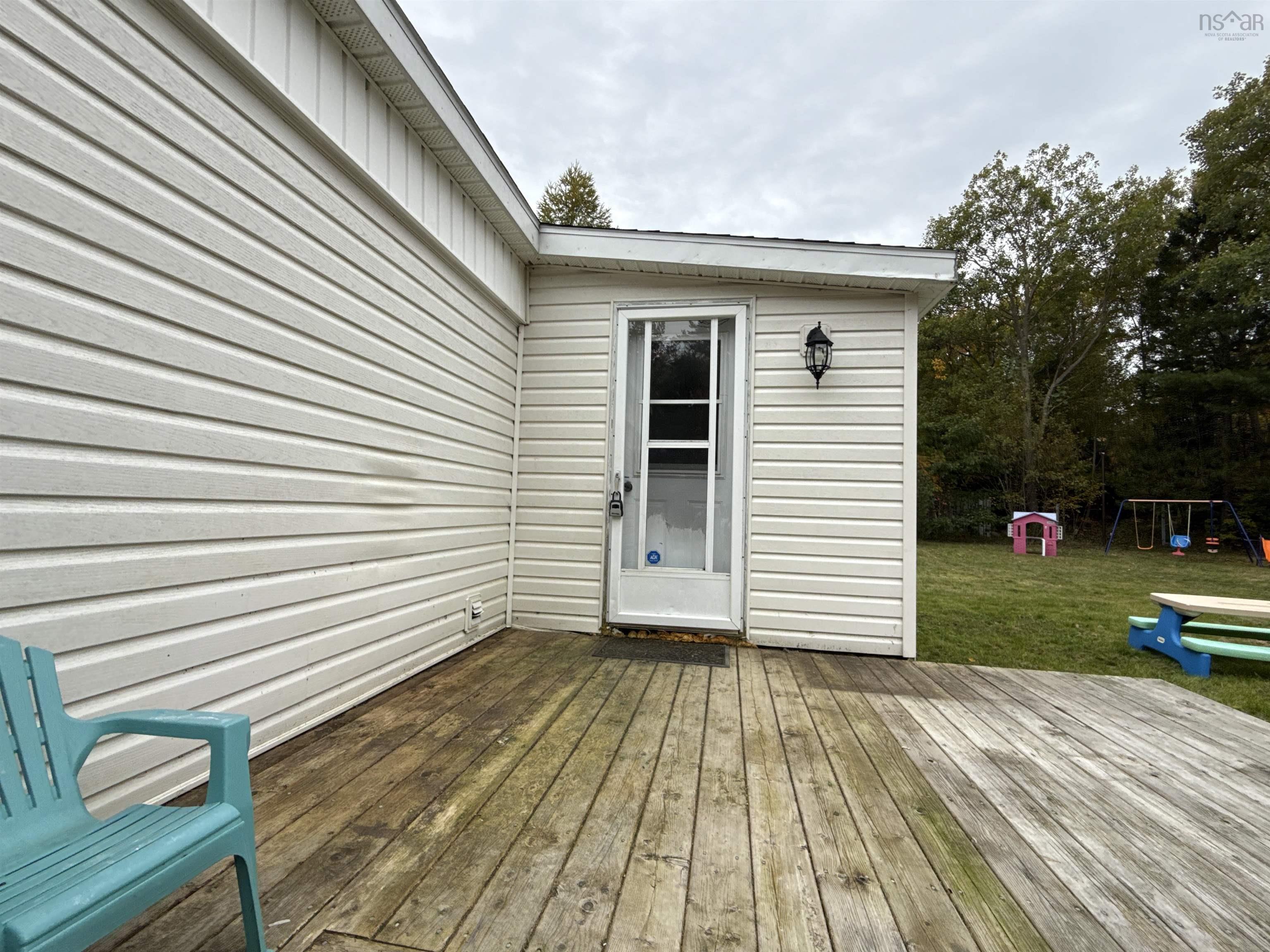 View image 16