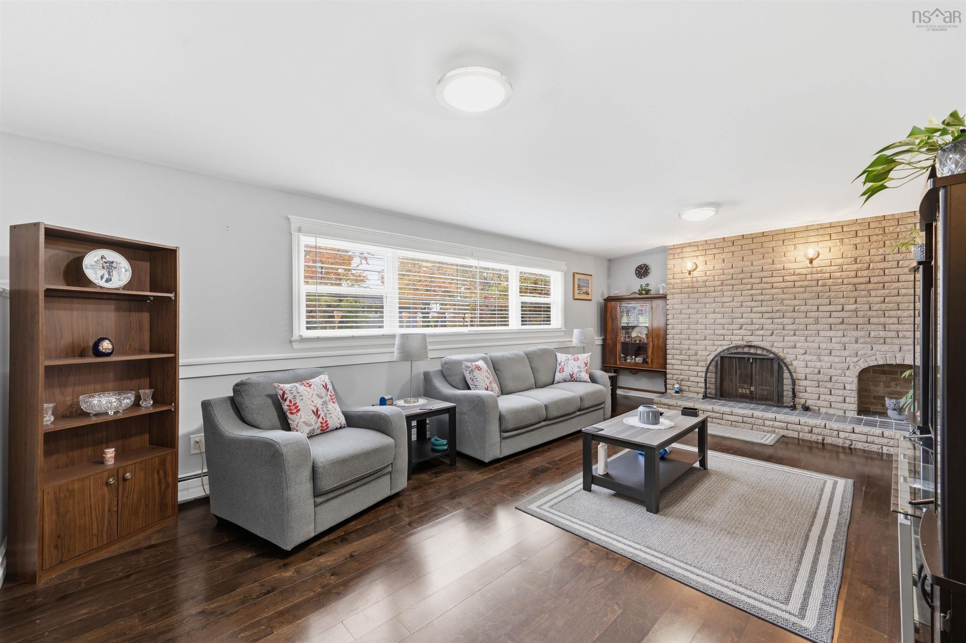 View image 8