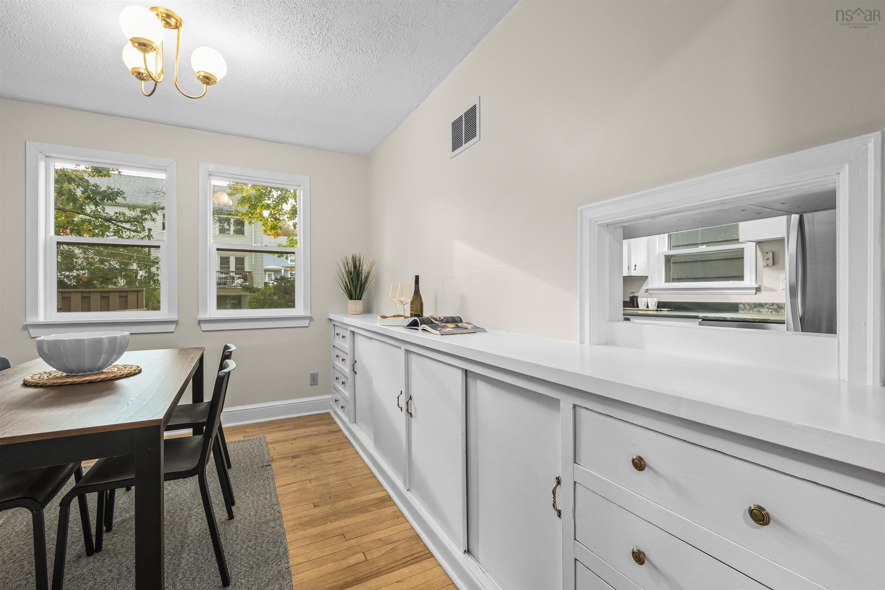 View image 11