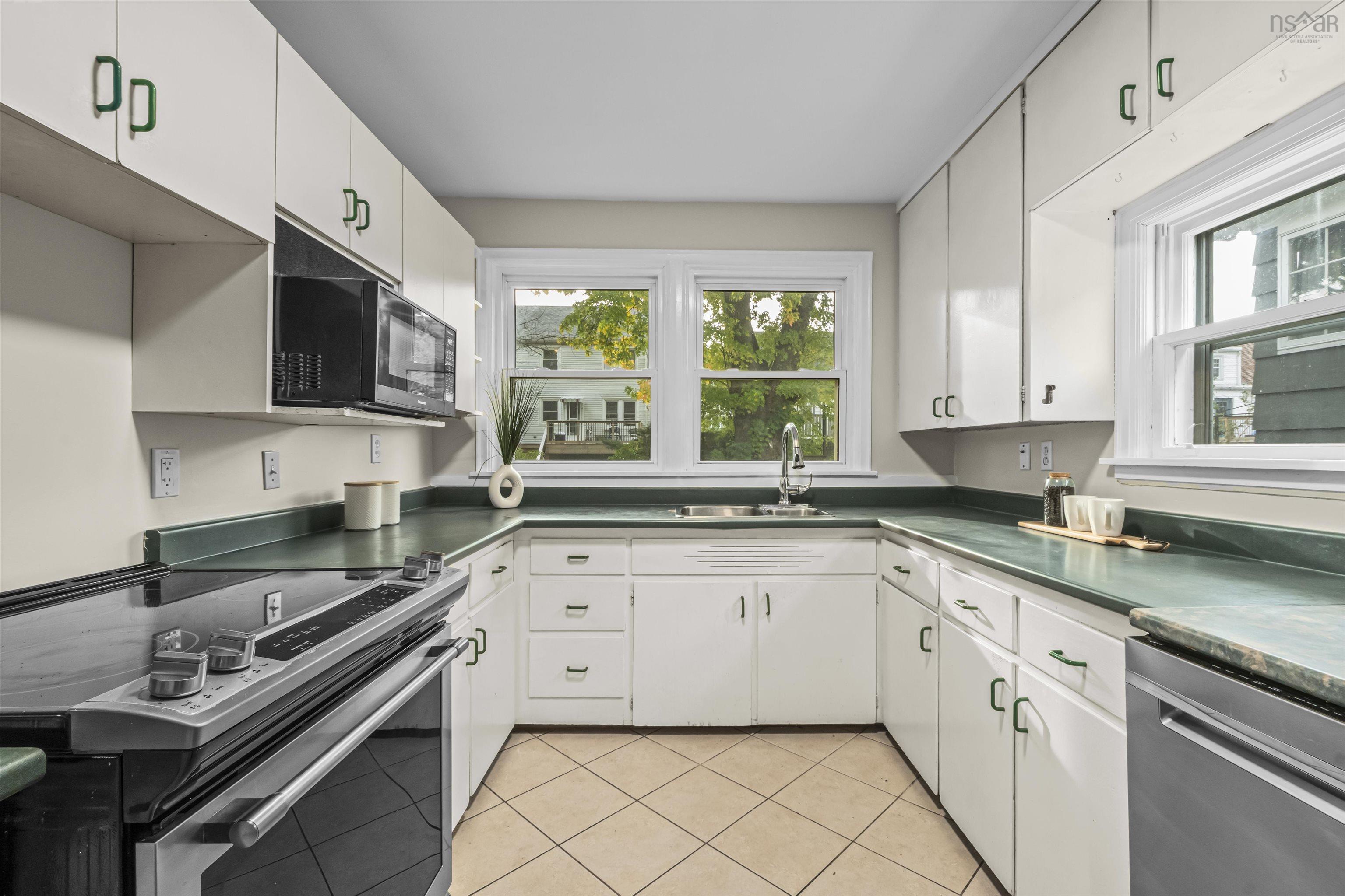 View image 12