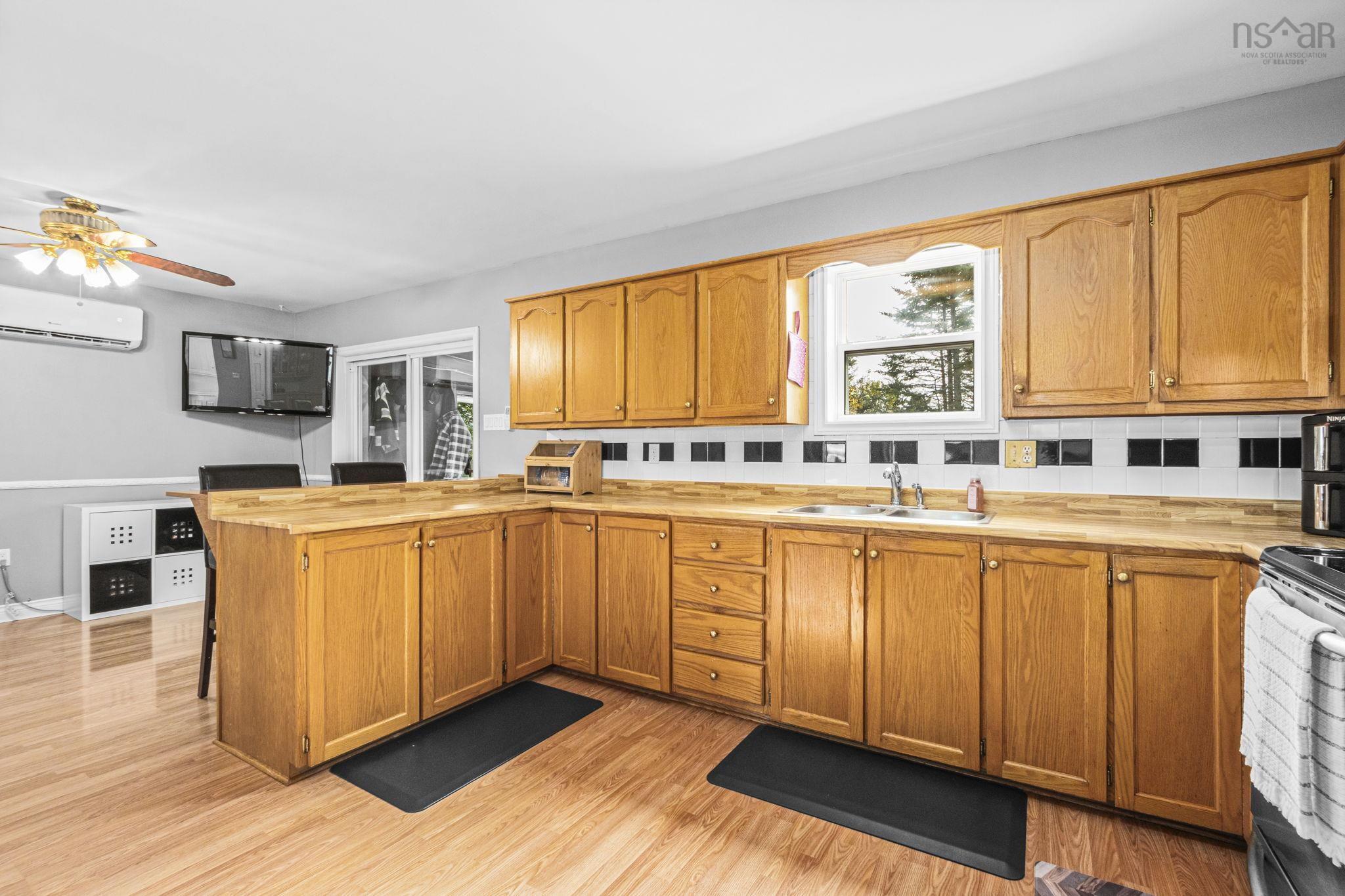 View image 8