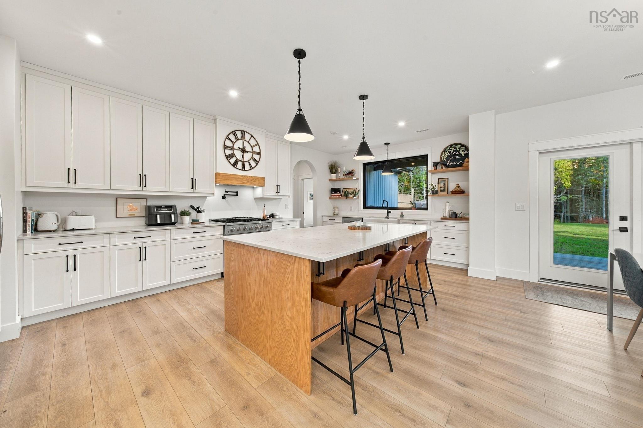 View image 10