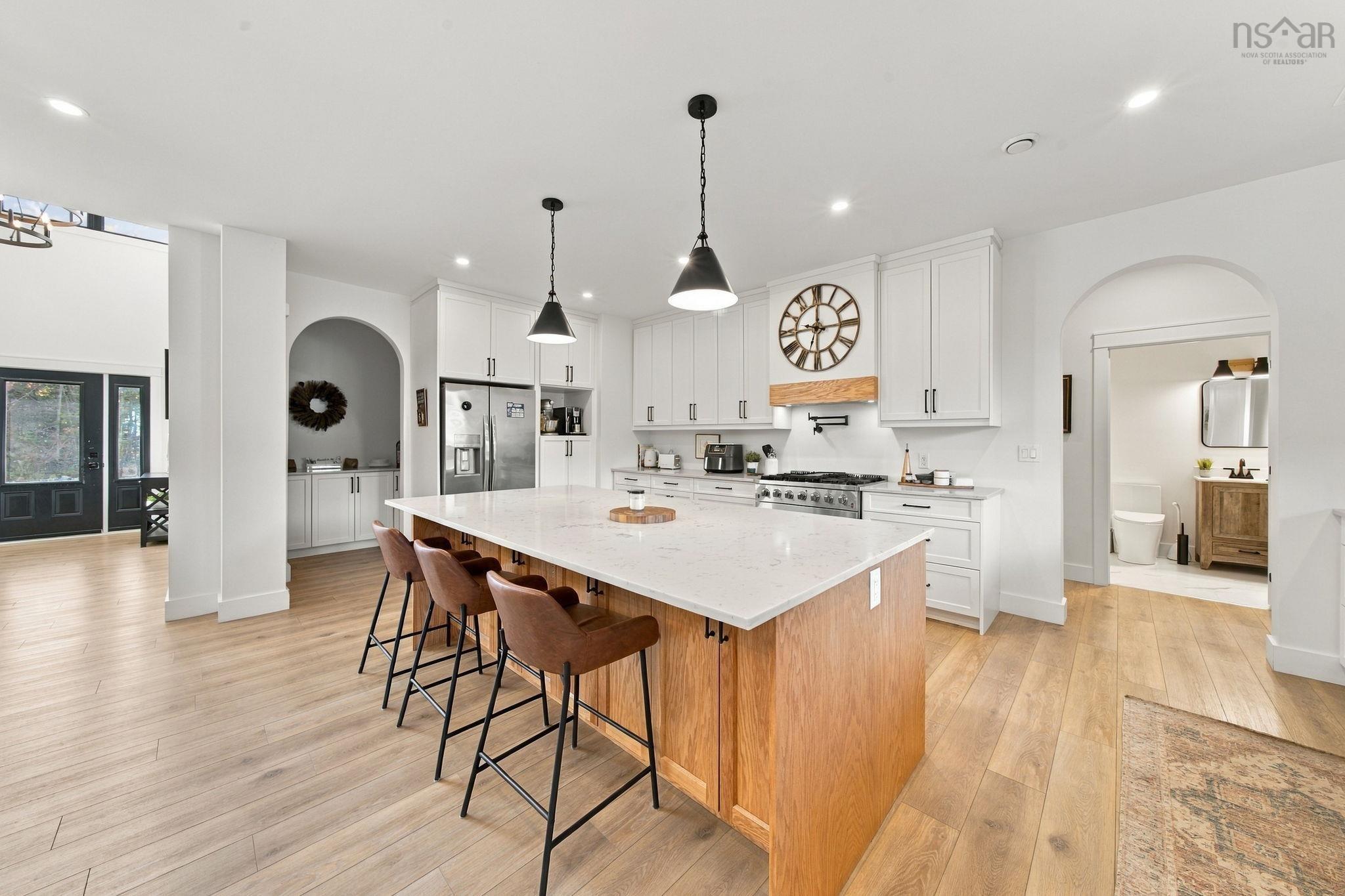 View image 11